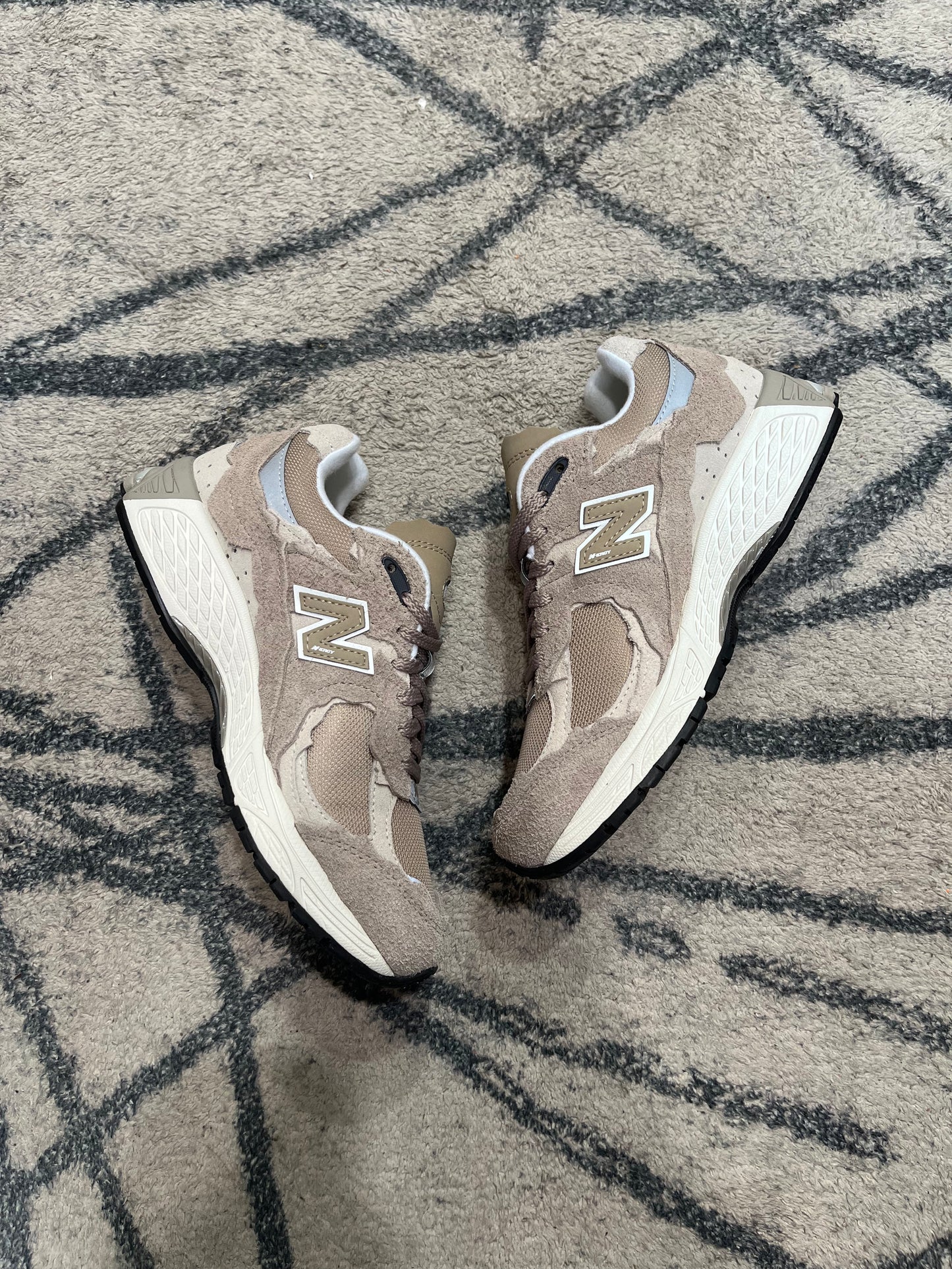 New Balance 2002R Protection Pack Light Brown