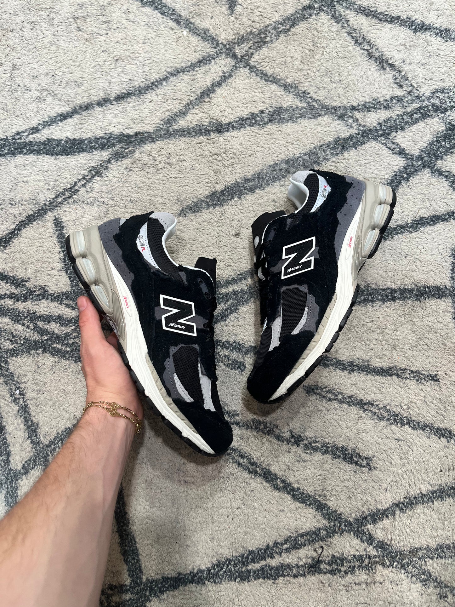 New Balance 2002R Protection Pack Black White