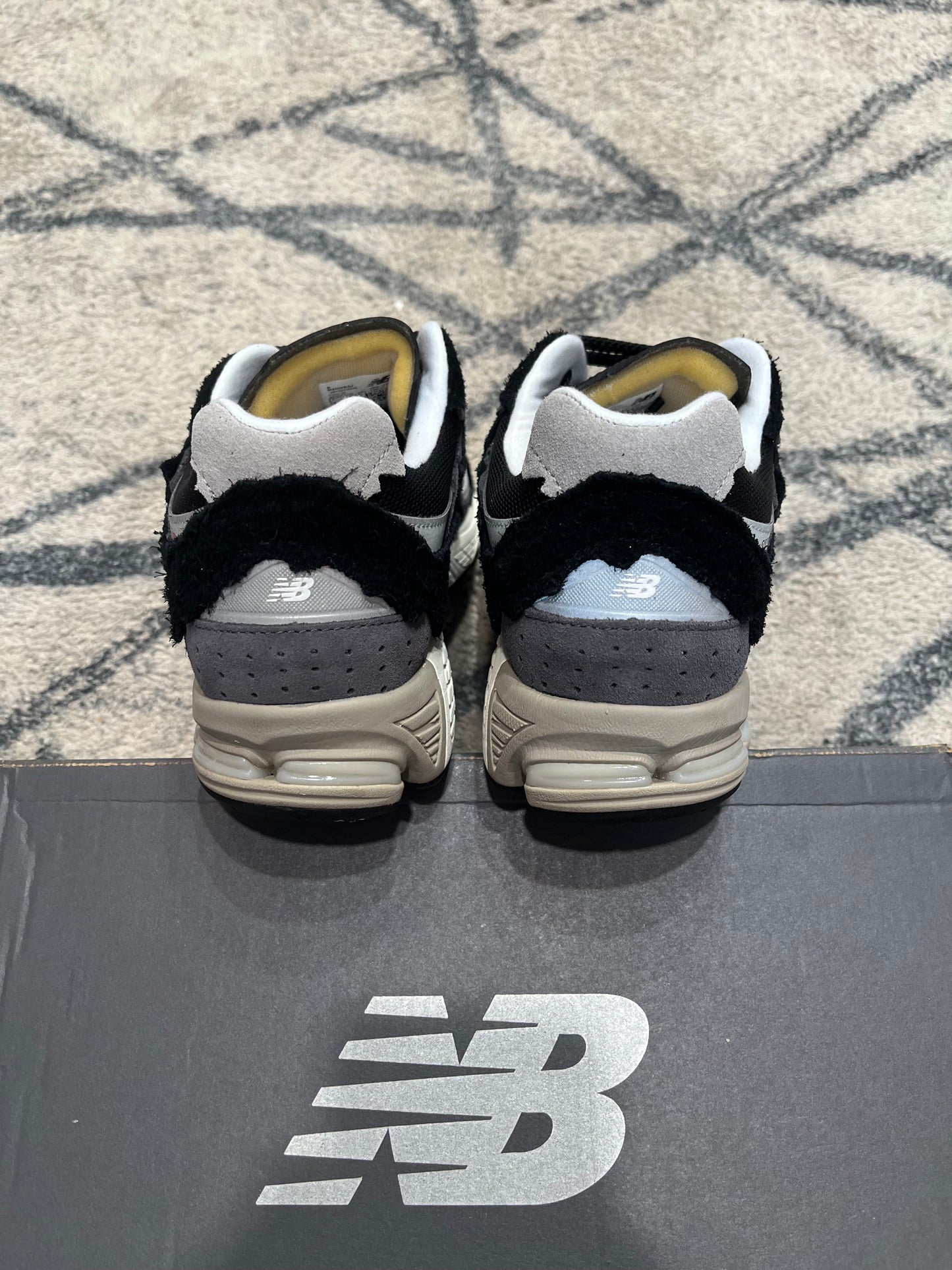 New Balance 2002R Protection Pack Black White