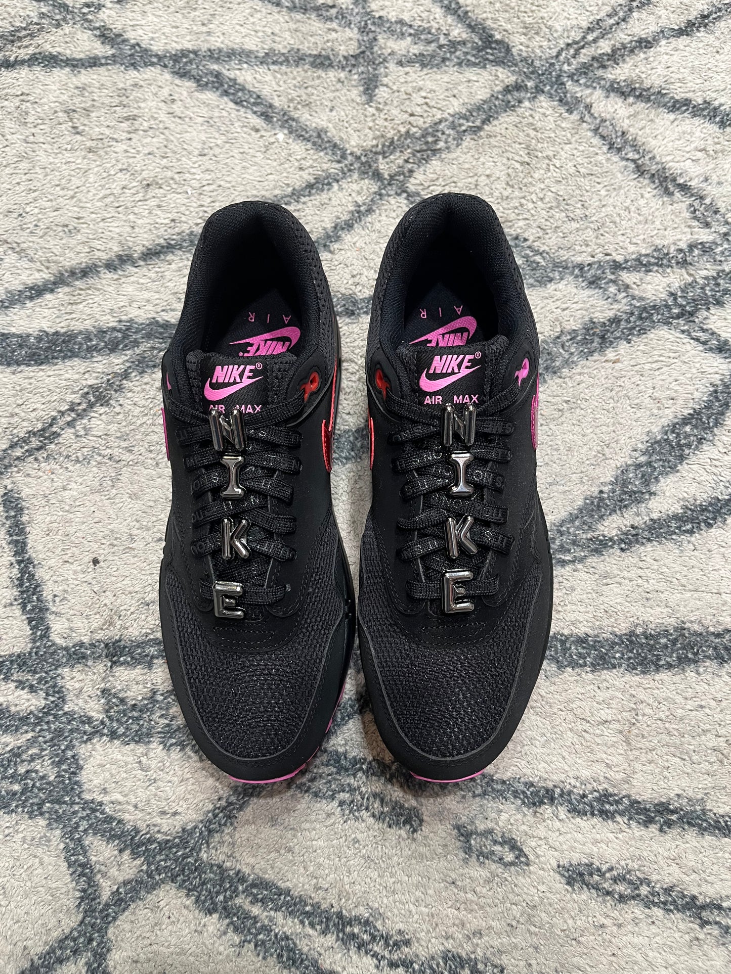 Nike Air Max 1 Valentine Black