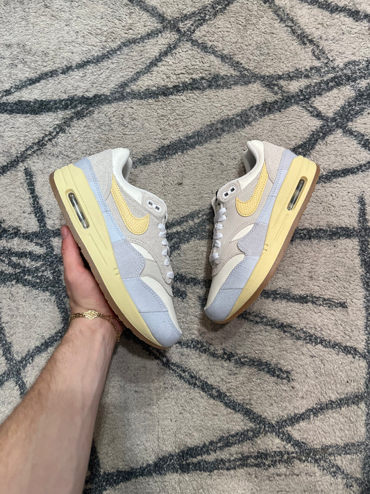 Nike Air Max 1 Crepe Light Bone