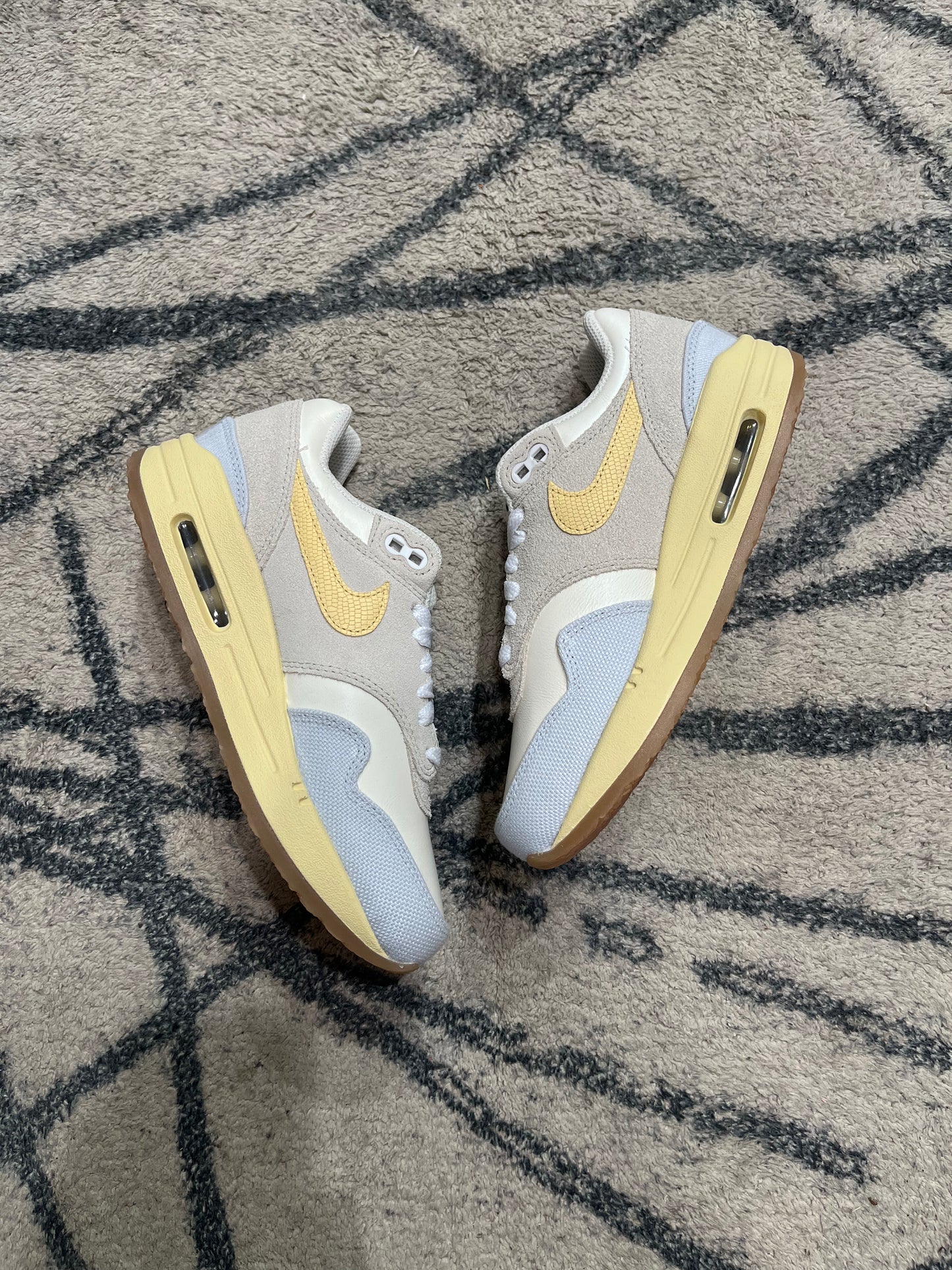 Nike Air Max 1 Crepe Light Bone