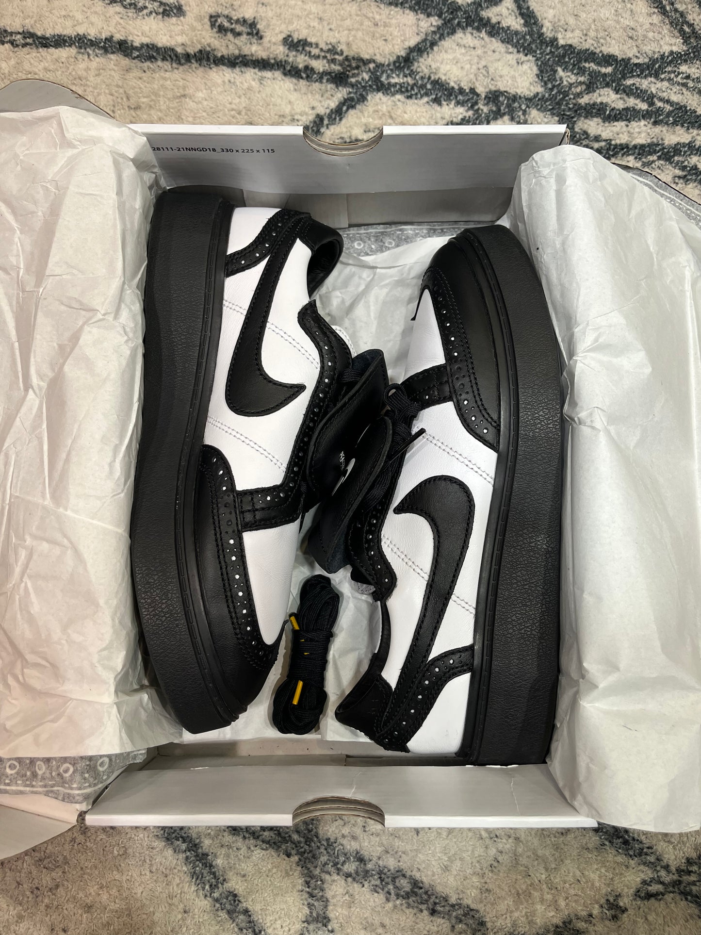 Nike Kwondo1 Peace Minusone