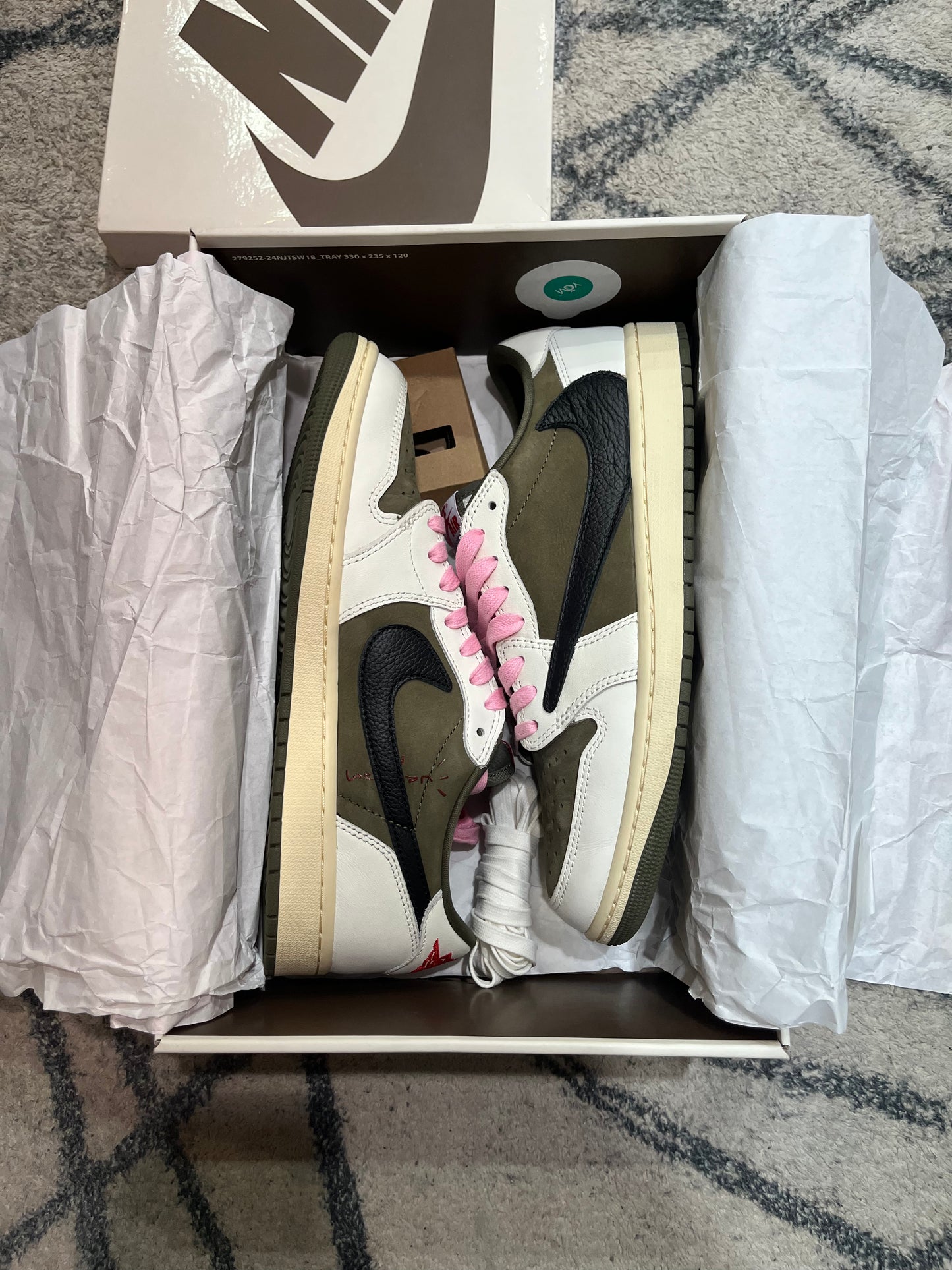 Air Jordan 1 Travis Medium Olive