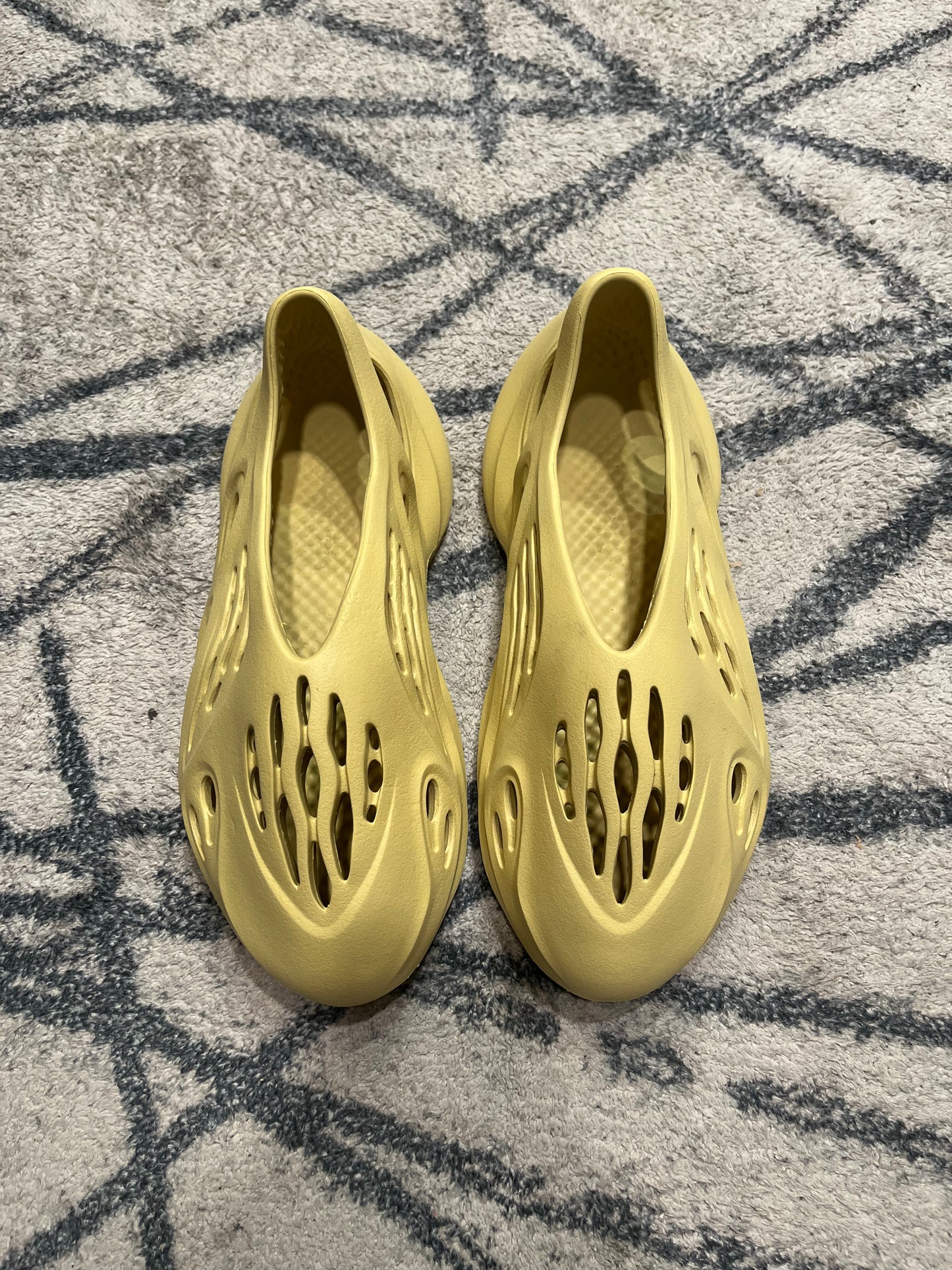 Yeezy Foam Runner Sulfur