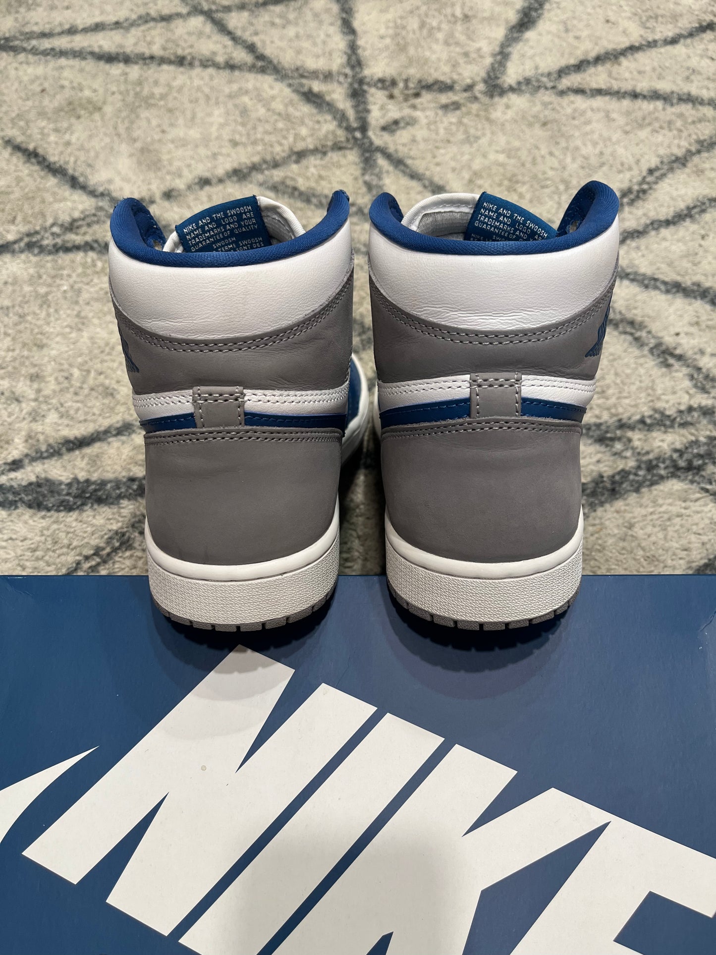 Air Jordan 1 High True Blue