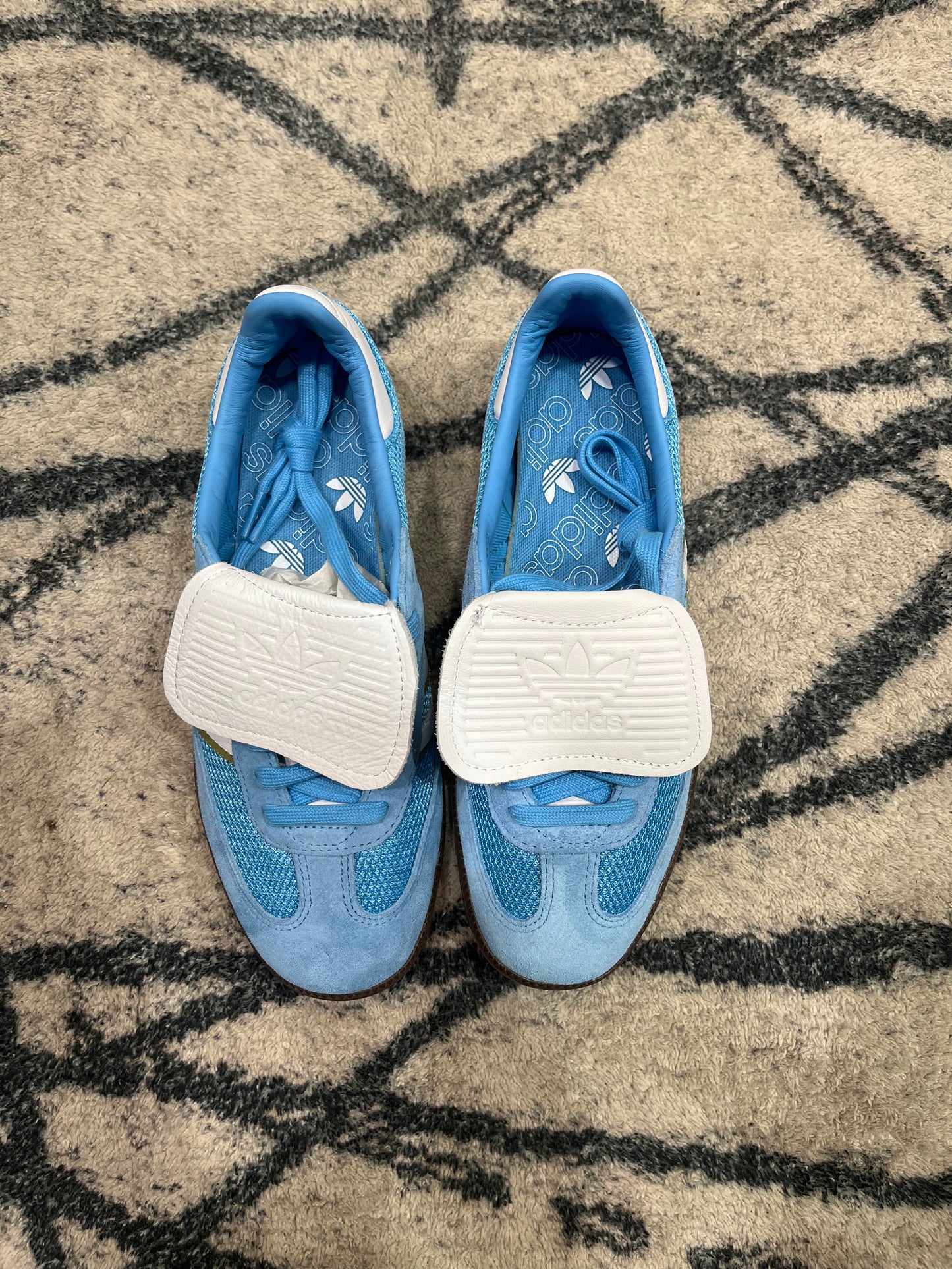 Adidas Samba Semi Burst Blue