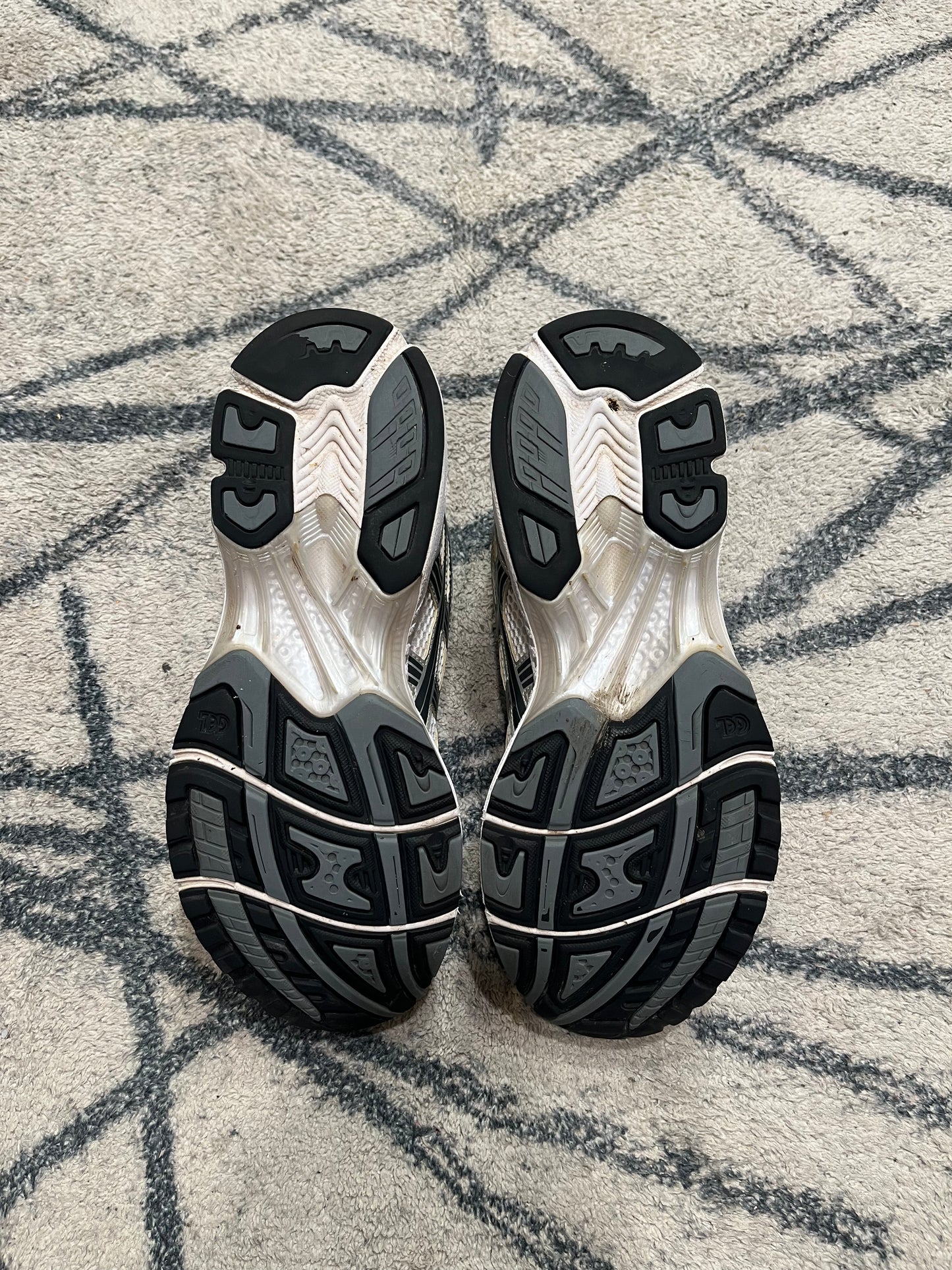 Asics Gel Kayano 14 Grey Silver