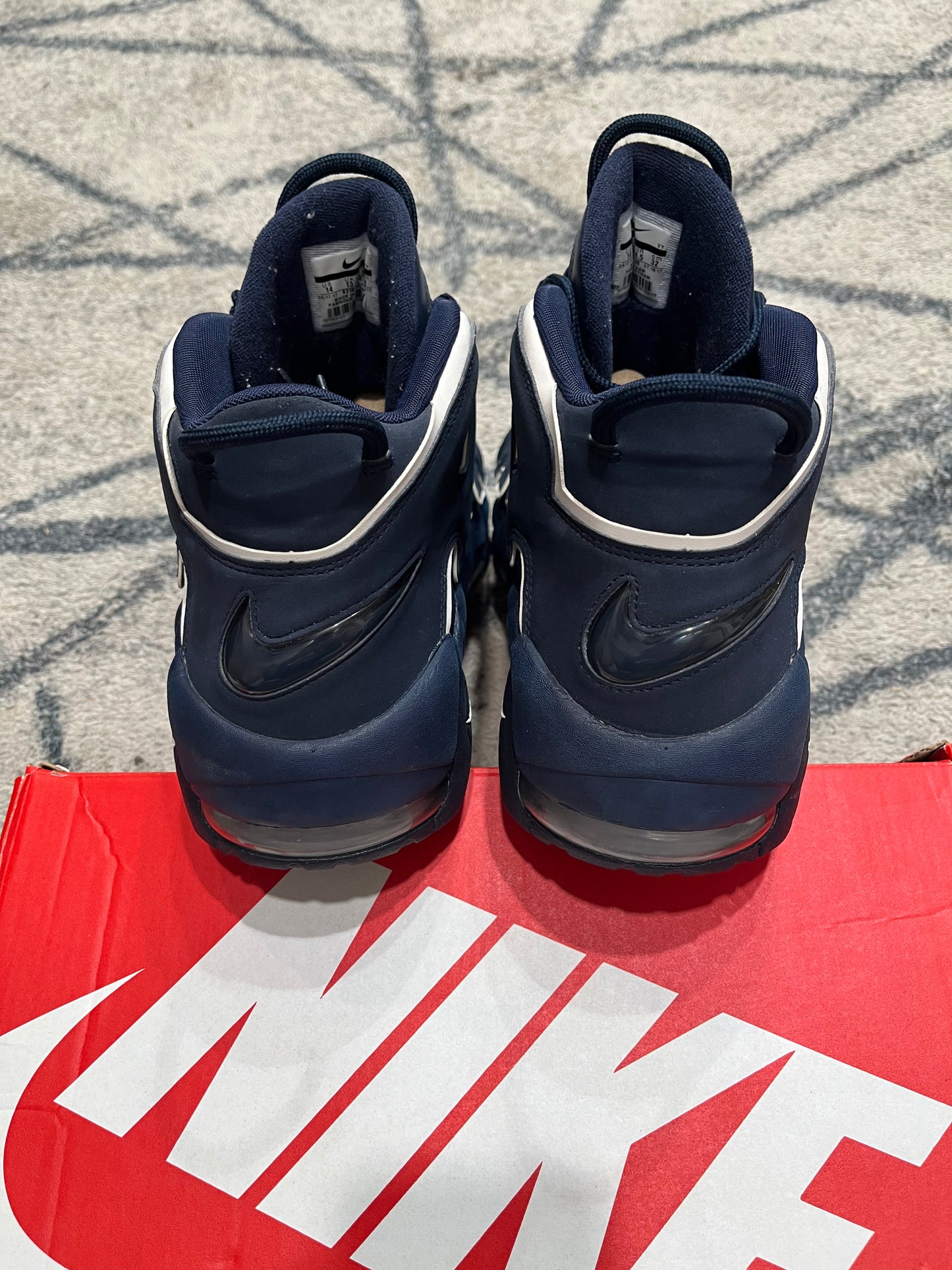 Nike Uptempo Obsidian