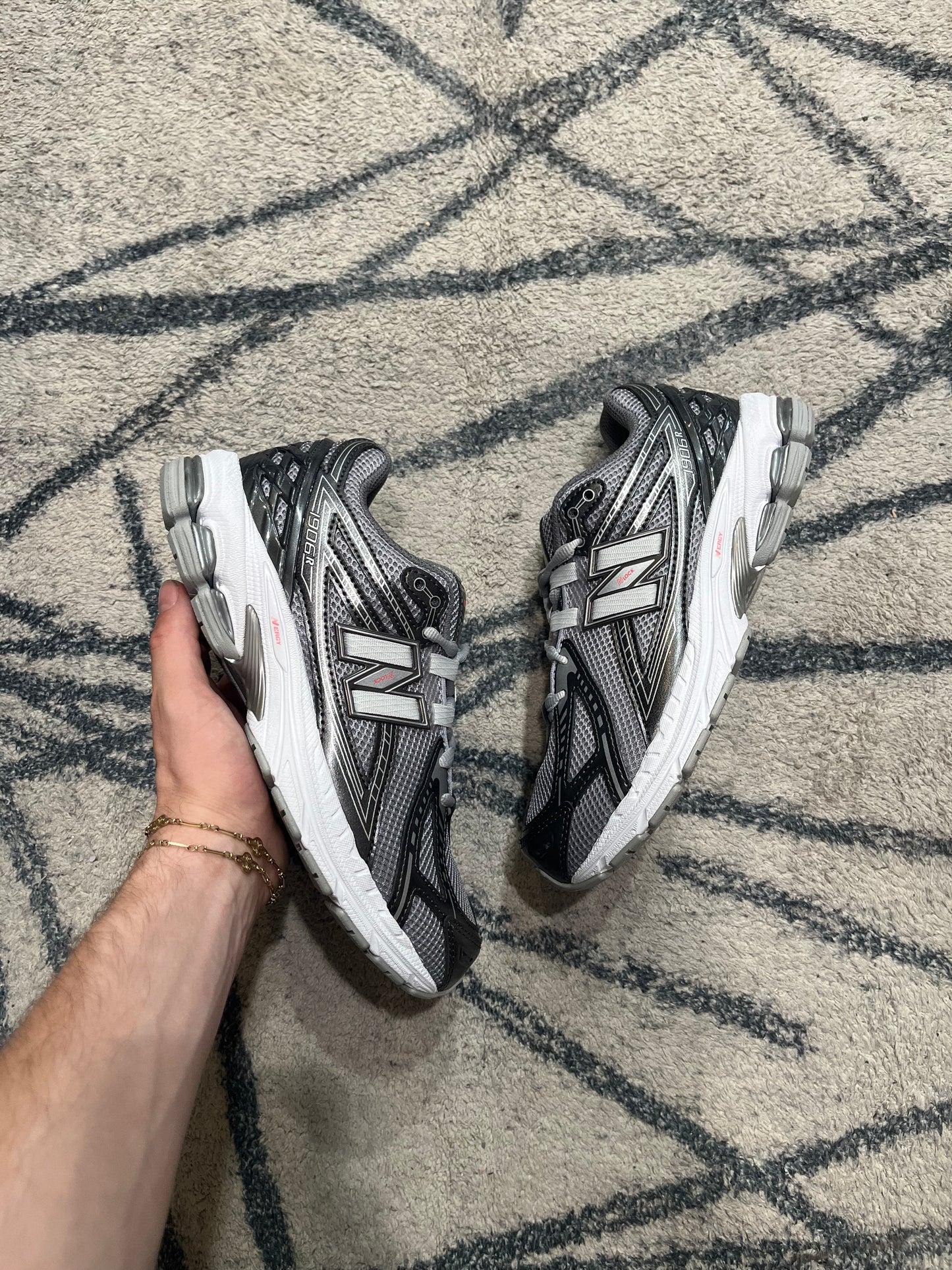 New Balance 1906 Grey