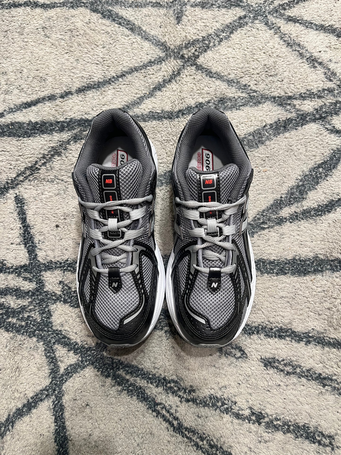 New Balance 1906 Grey