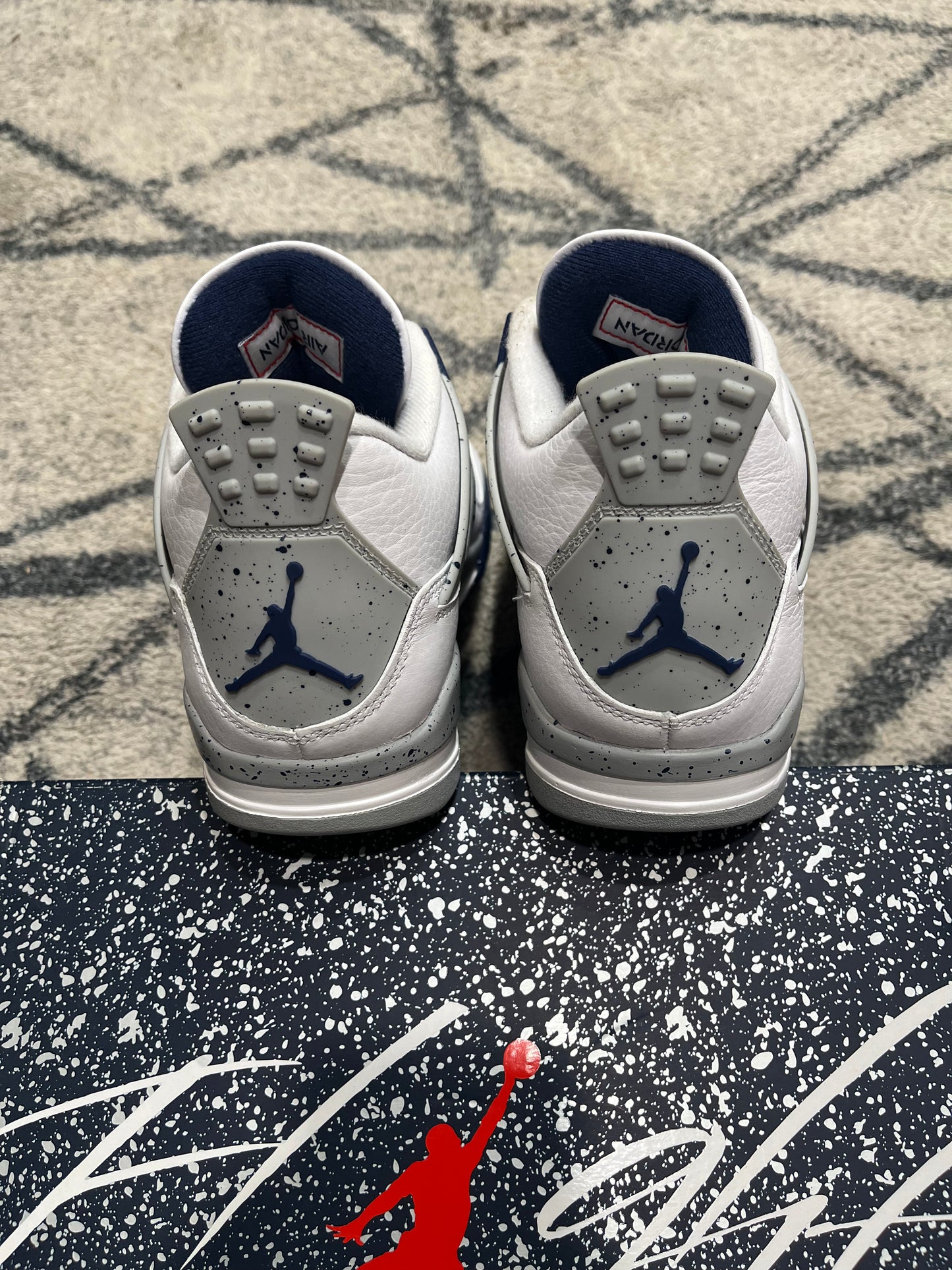 Air Jordan 4 Midnight Navy