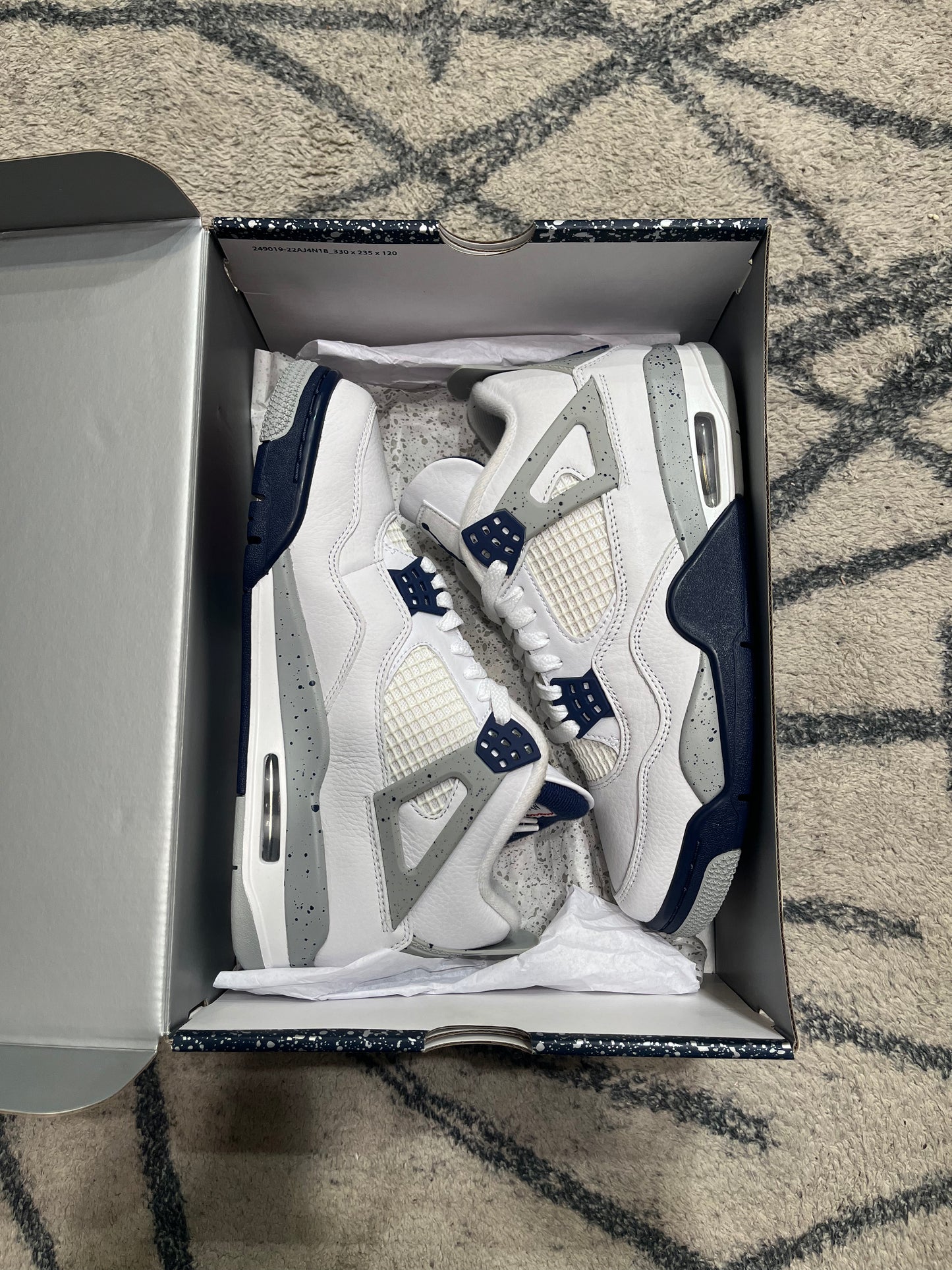 Air Jordan 4 Midnight Navy