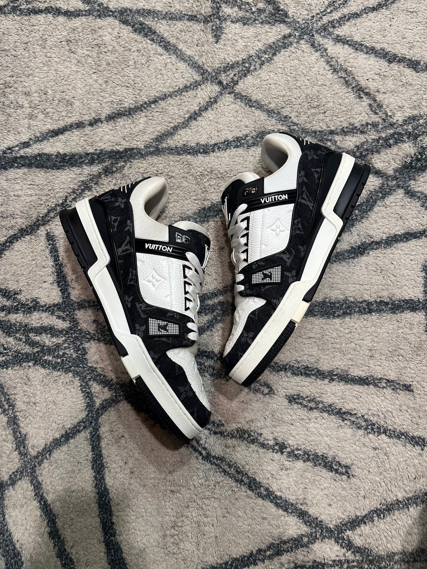 Louis Vuitton Trainer Black Denim