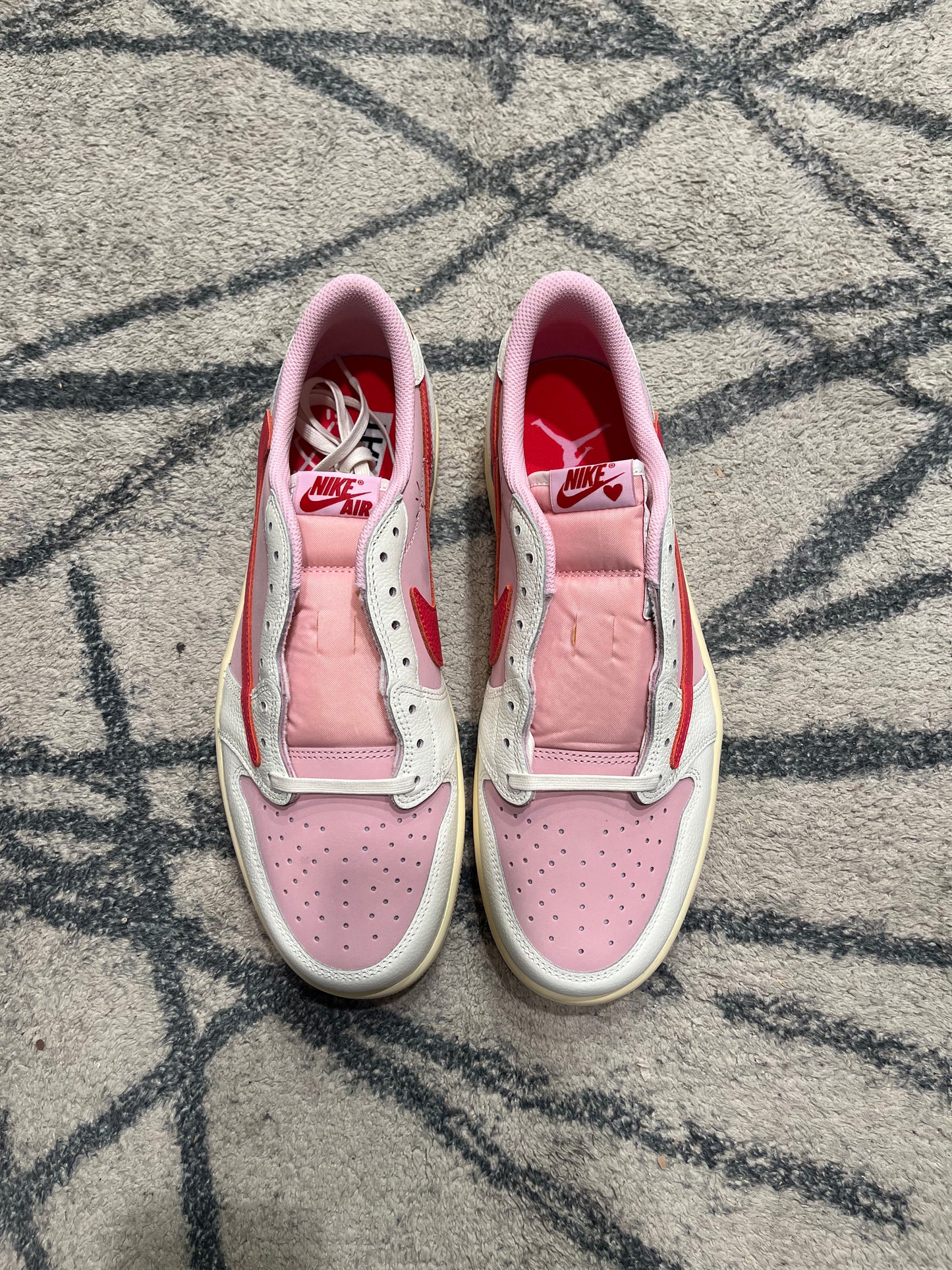 Air Jordan 1 Travis Scott Tropical Pink