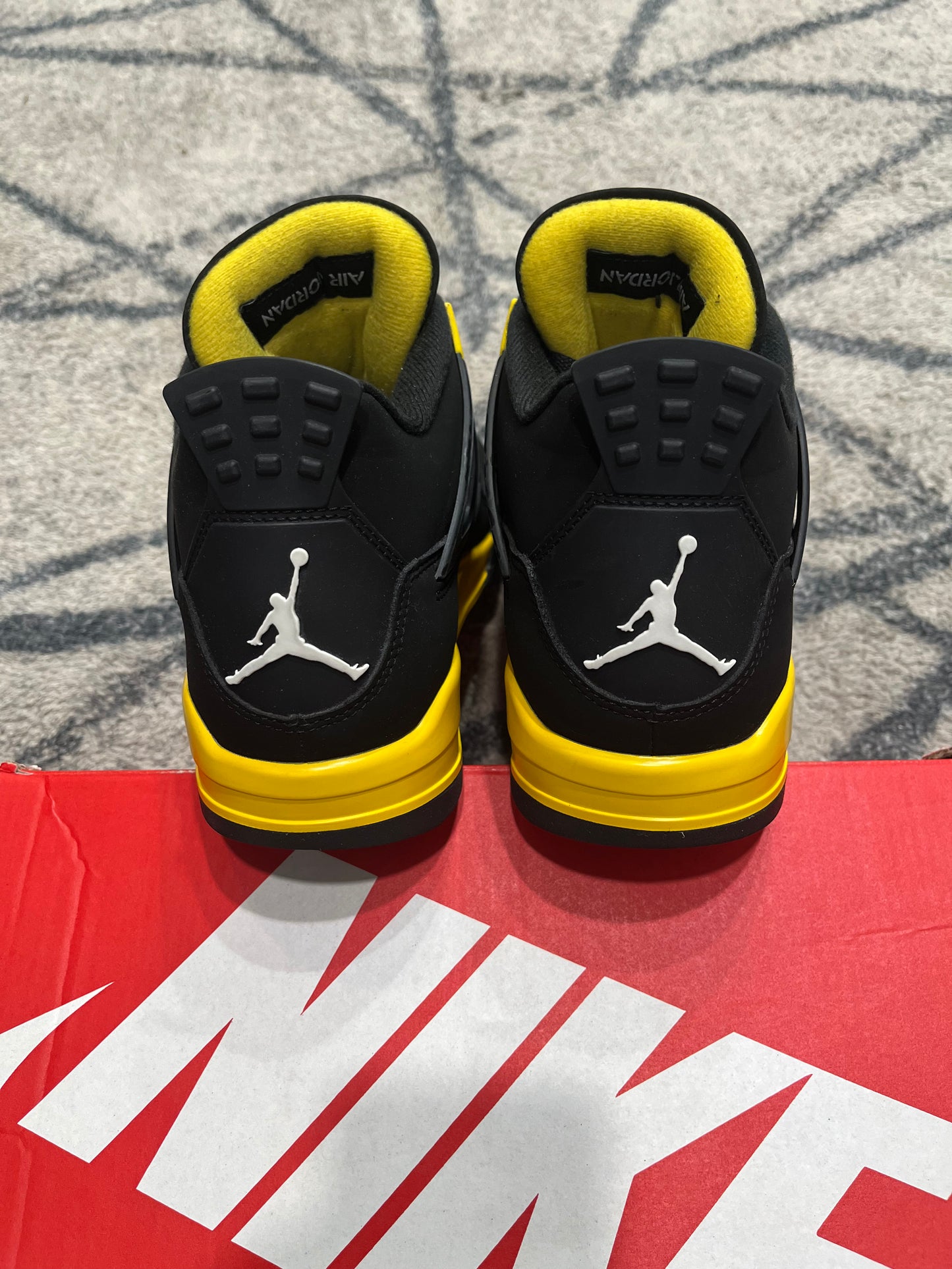 Air Jordan 4 Yellow Thunder
