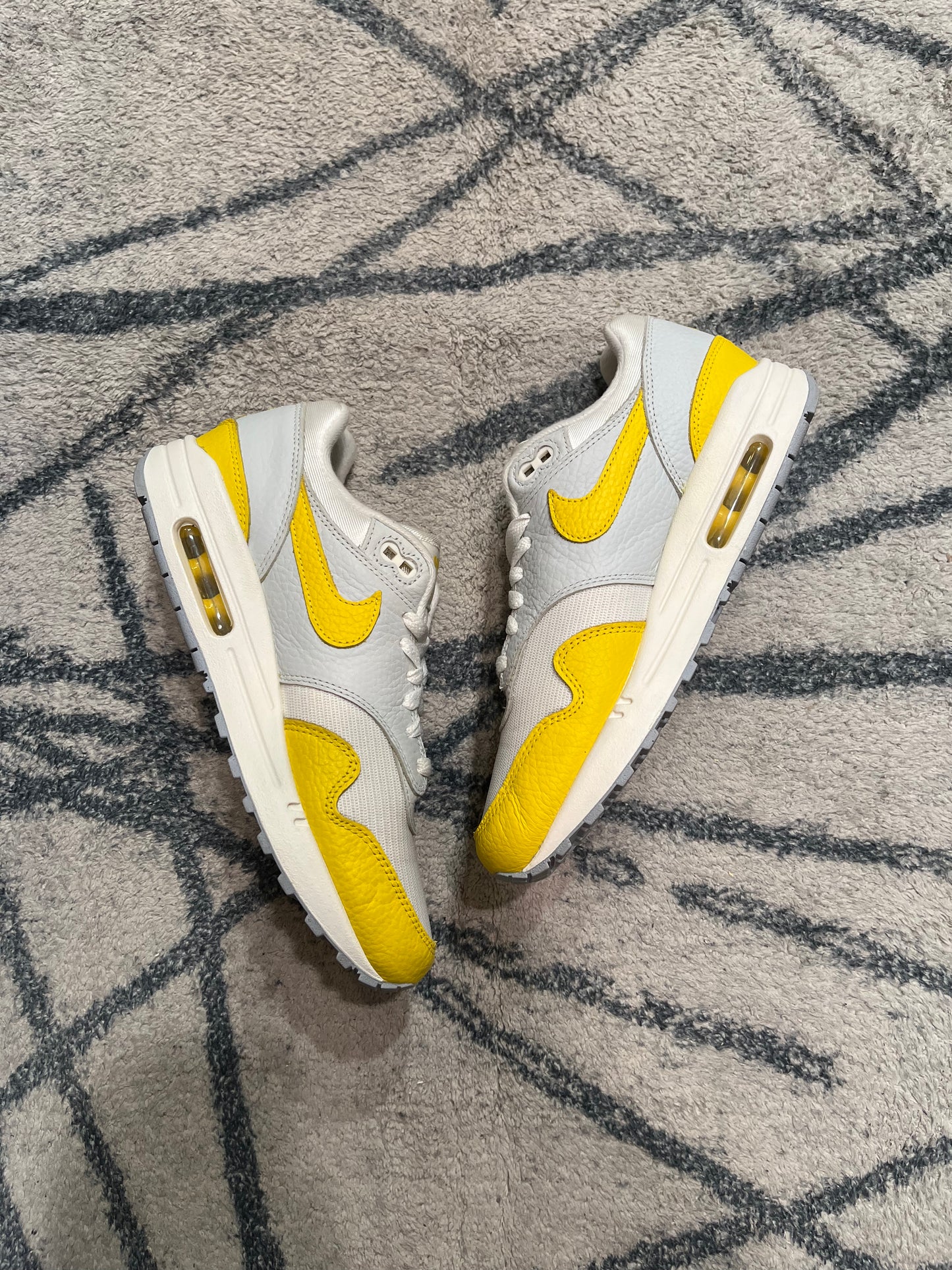 Nike Air Max 1 Tour Yellow