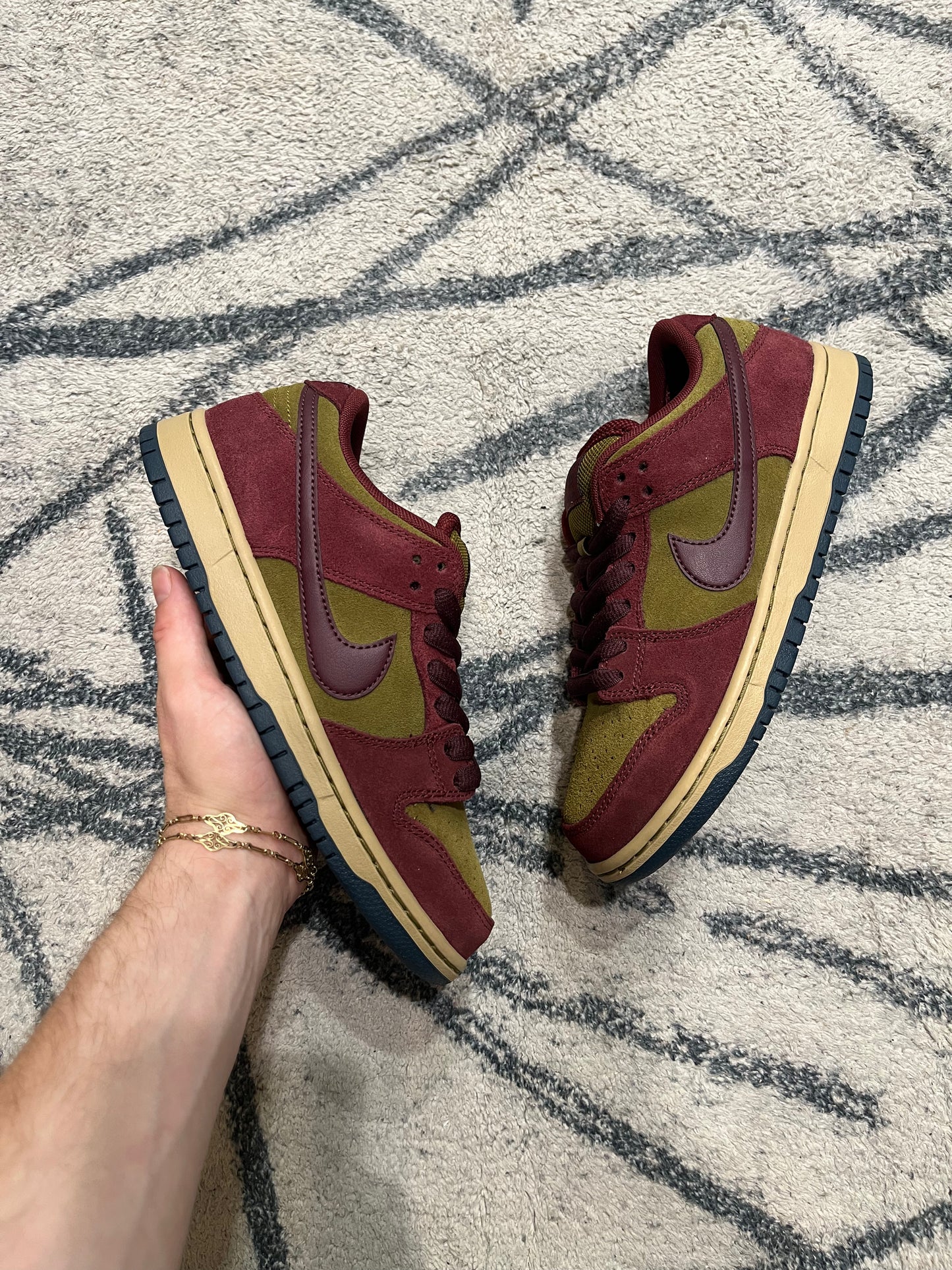 Nike Dunk SB Team Red Olive Flak