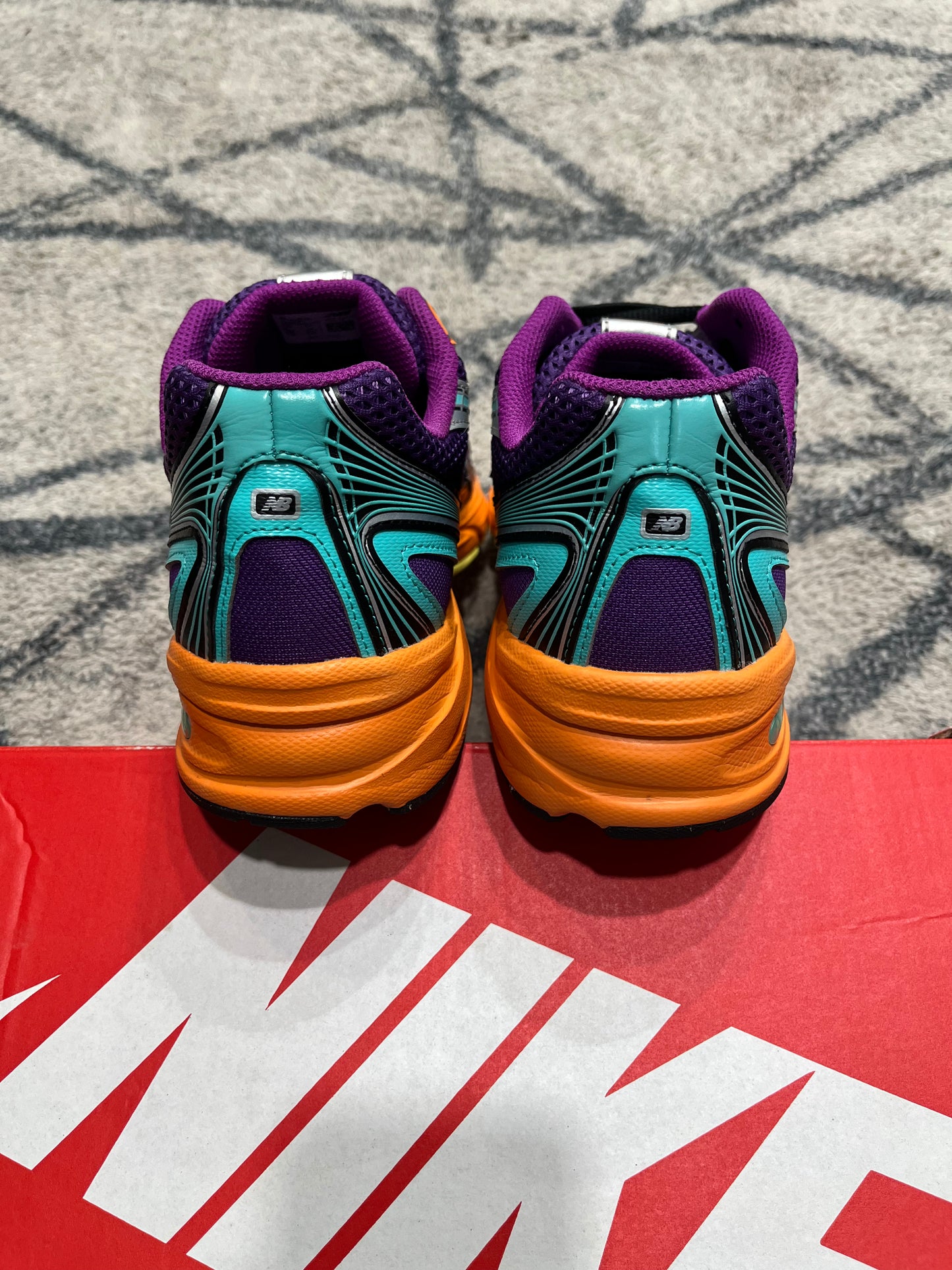 New Balance 740 Grape Orange