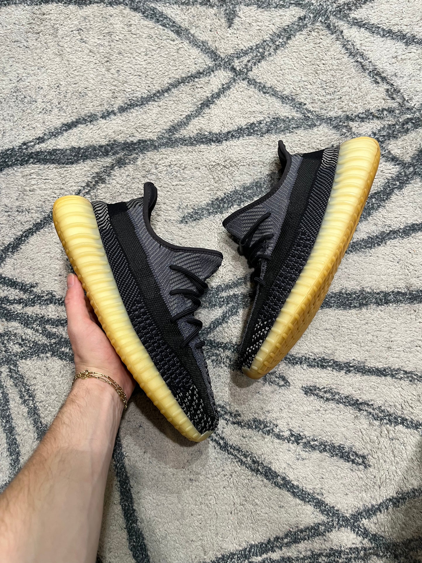 Yeezy 350 Carbon
