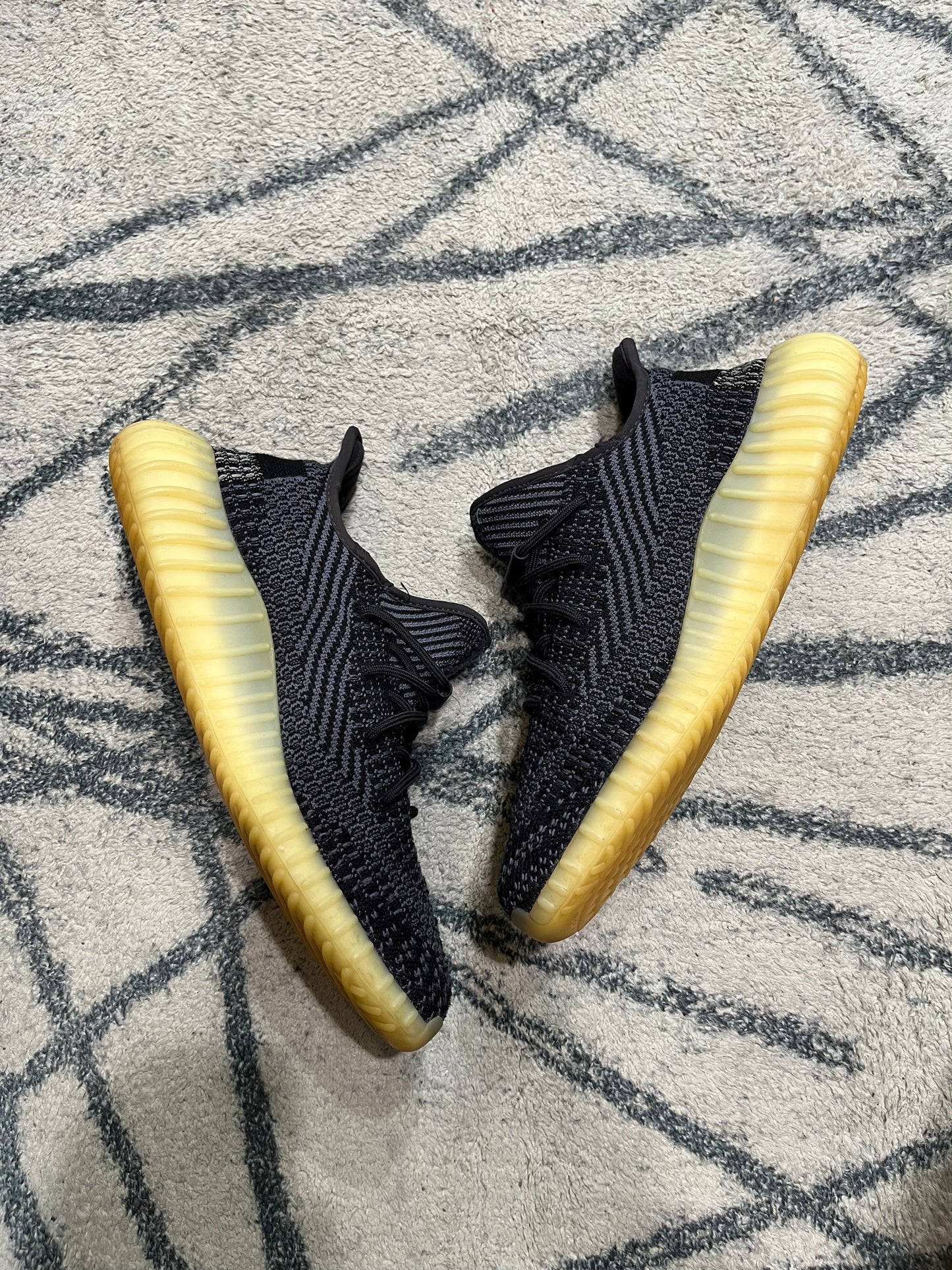 Yeezy 350 Carbon