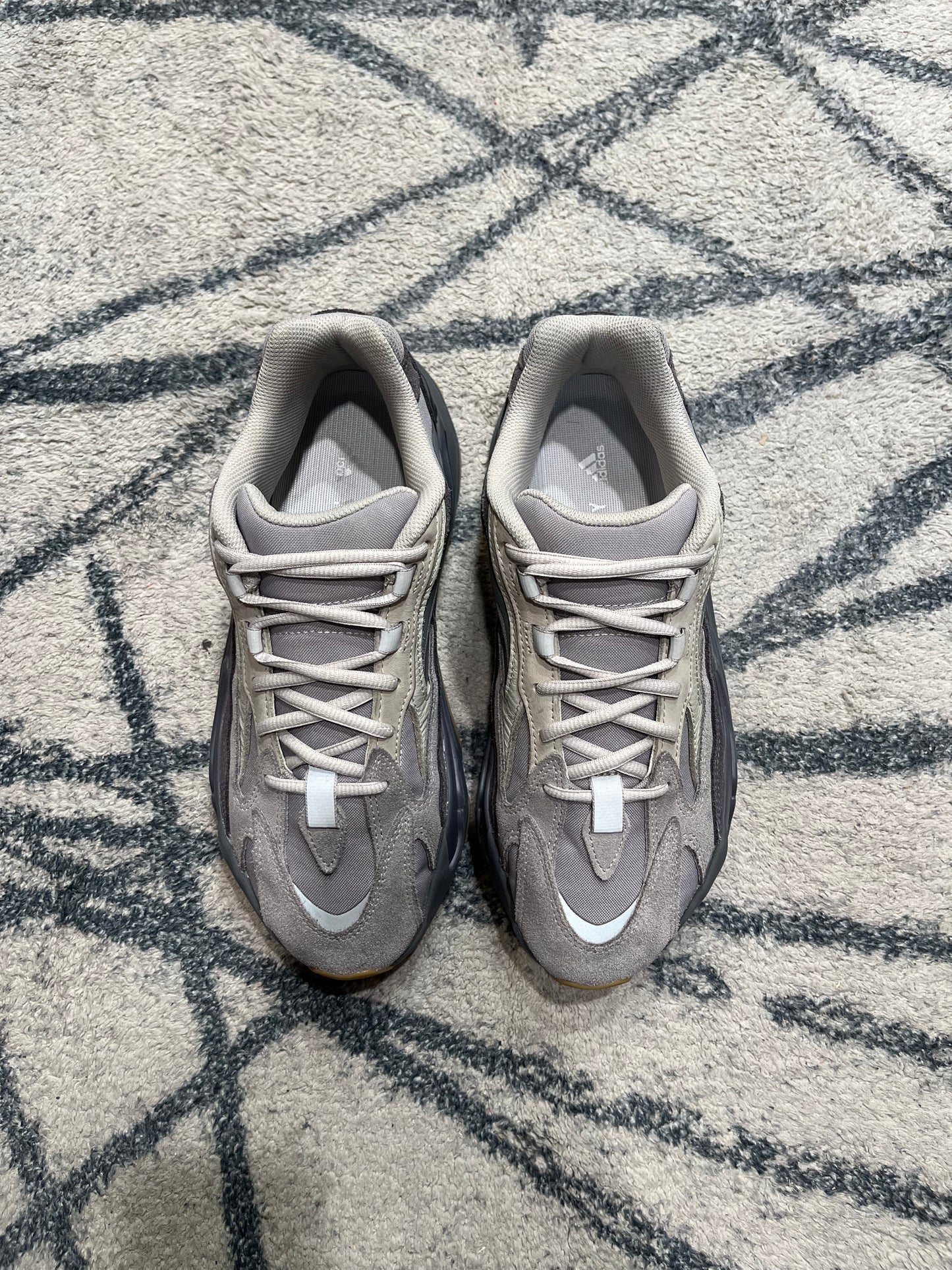 Yeezy 700 V2 Tephra