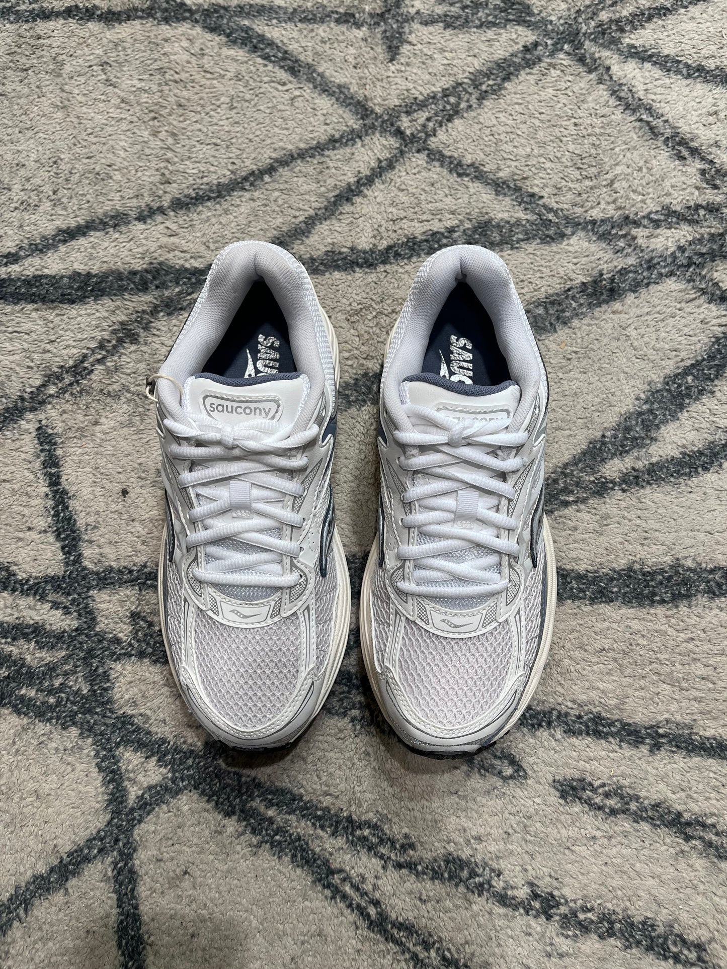 Saucony Omni 9 Ivory Blue