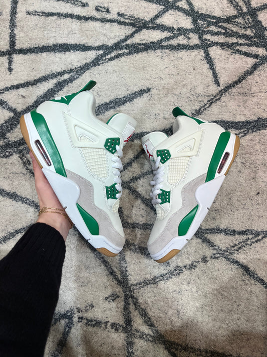 Air Jordan 4 SB Pine Green