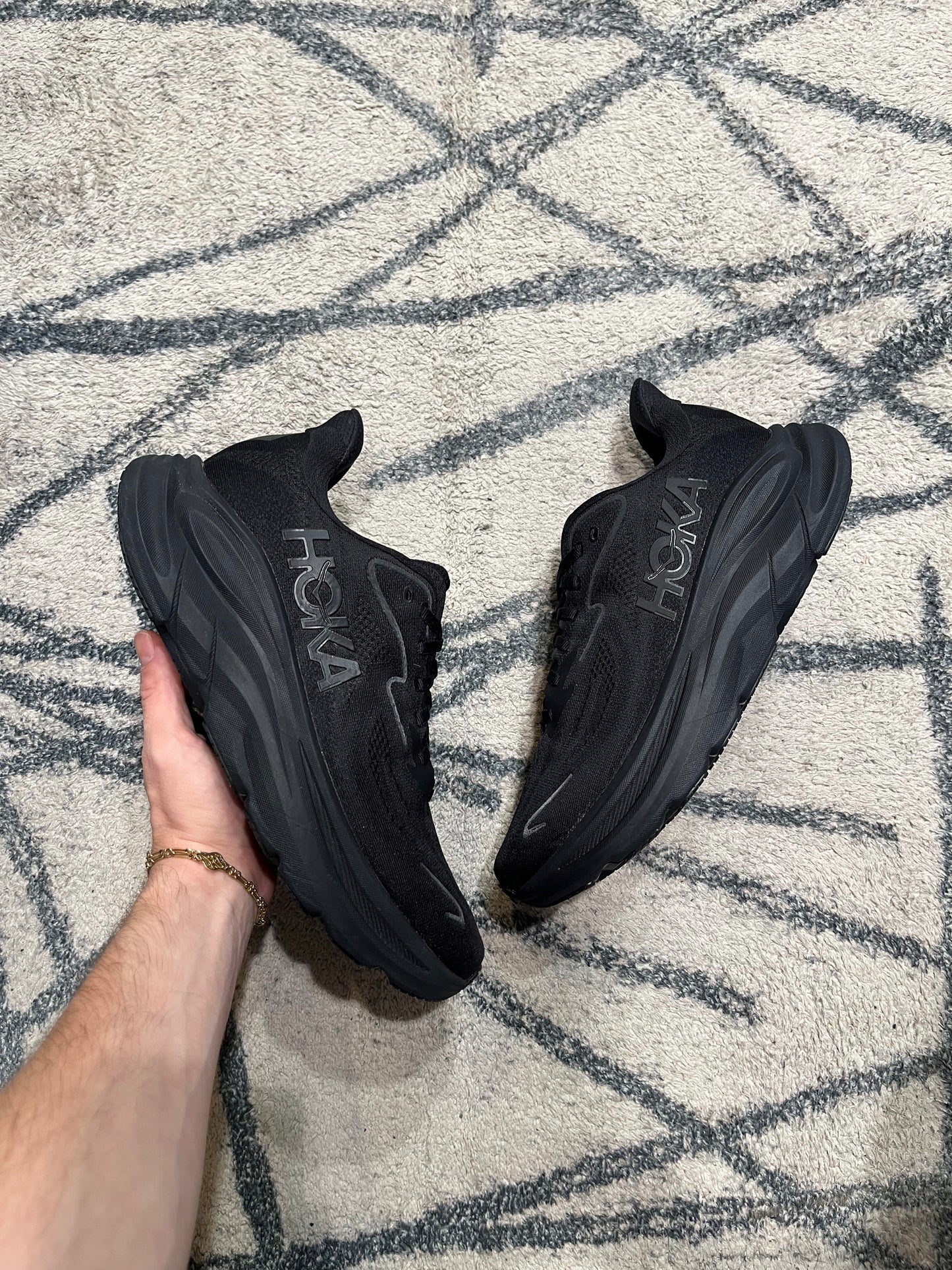Hoka Clifton 10 Black