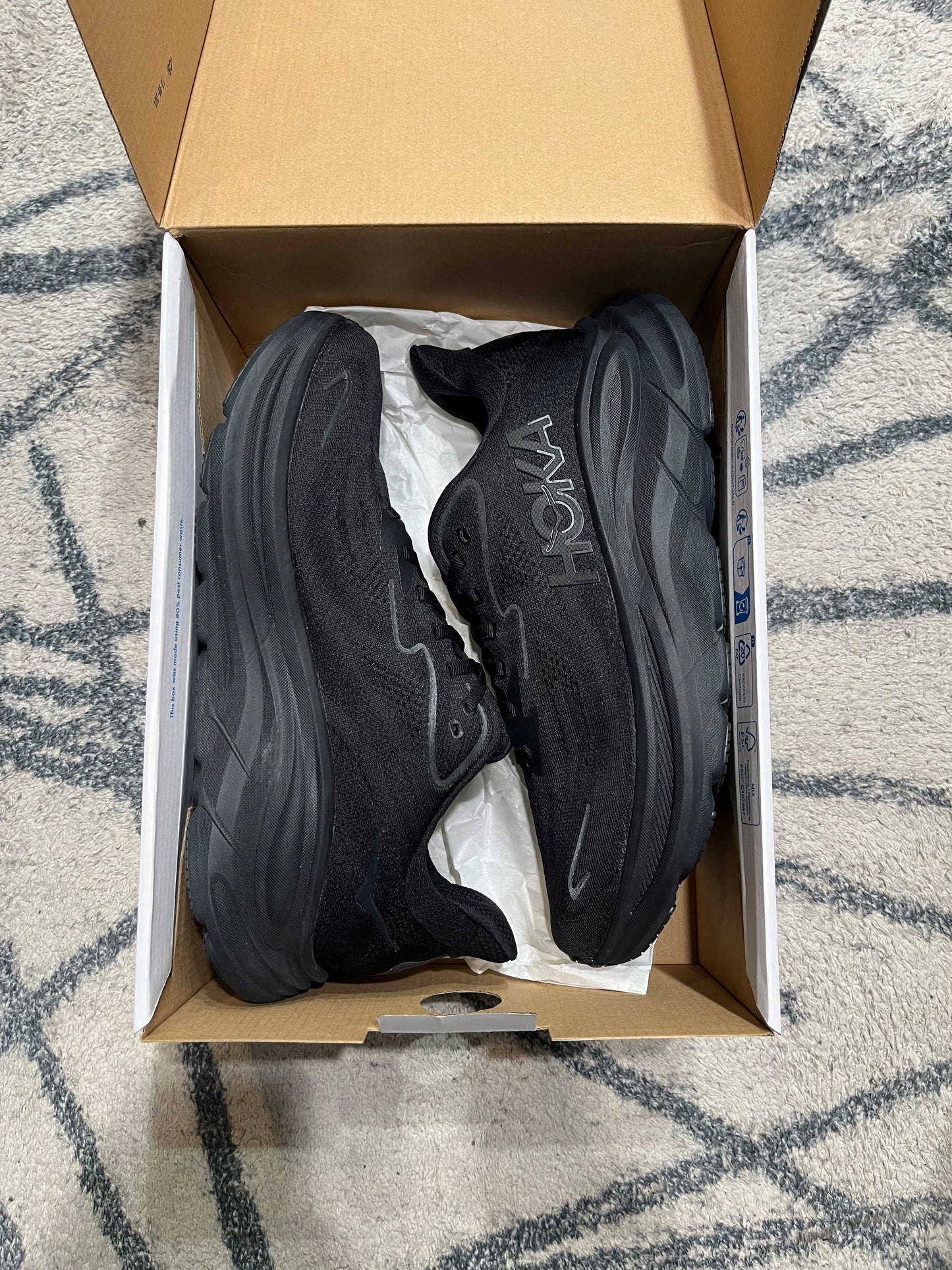 Hoka Clifton 10 Black