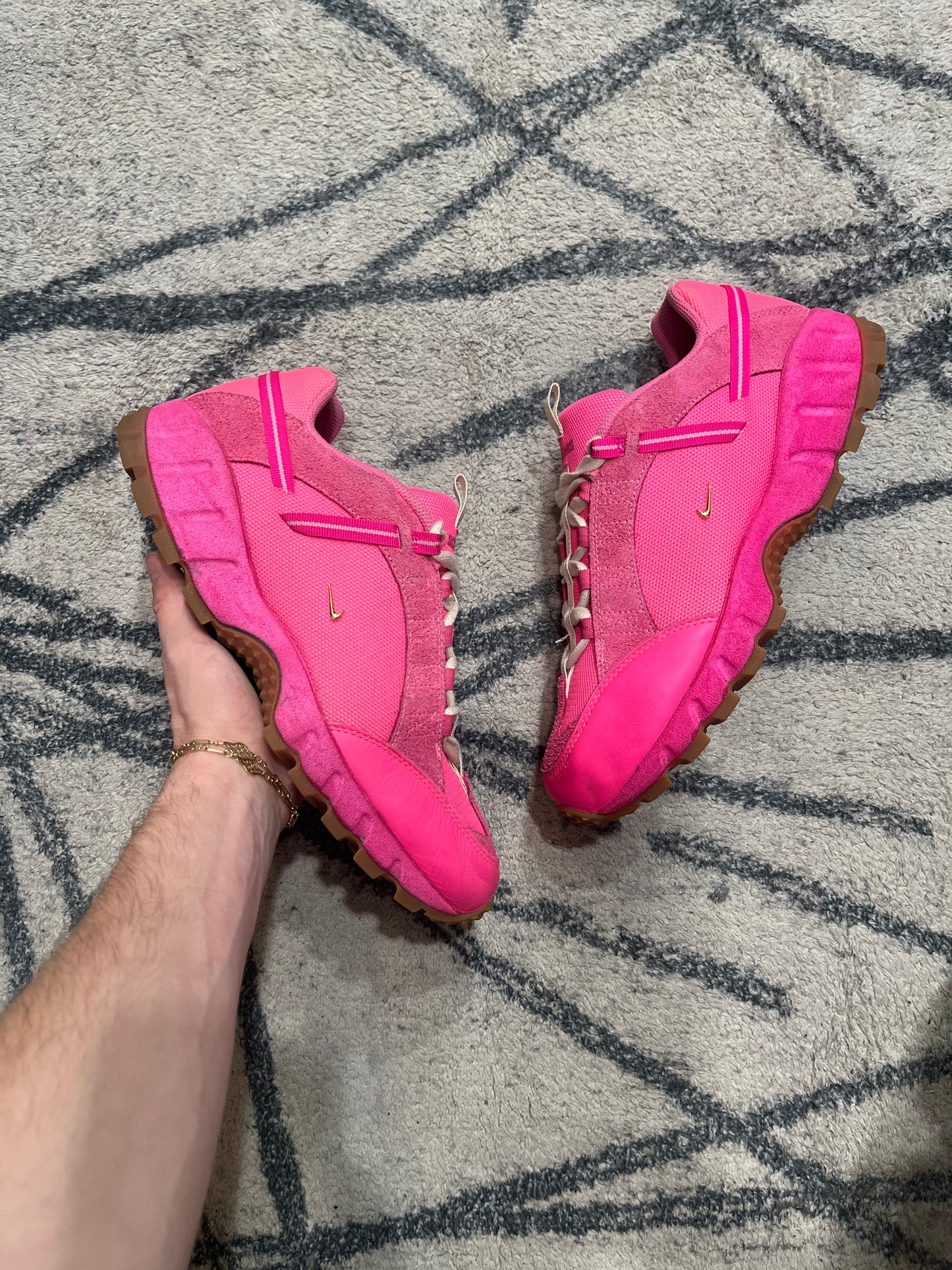 Nike Humara Jacquemus Pink
