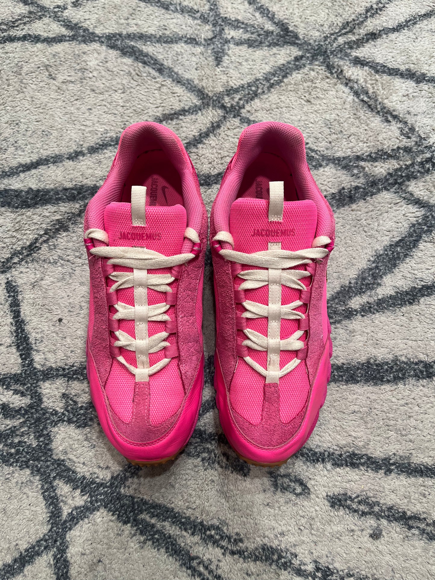 Nike Humara Jacquemus Pink