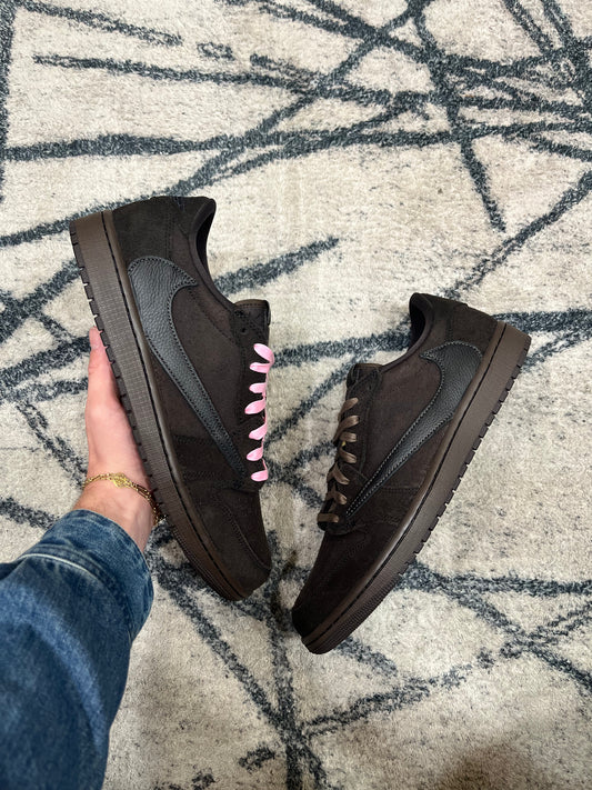 Air Jordan 1 Velvet Brown