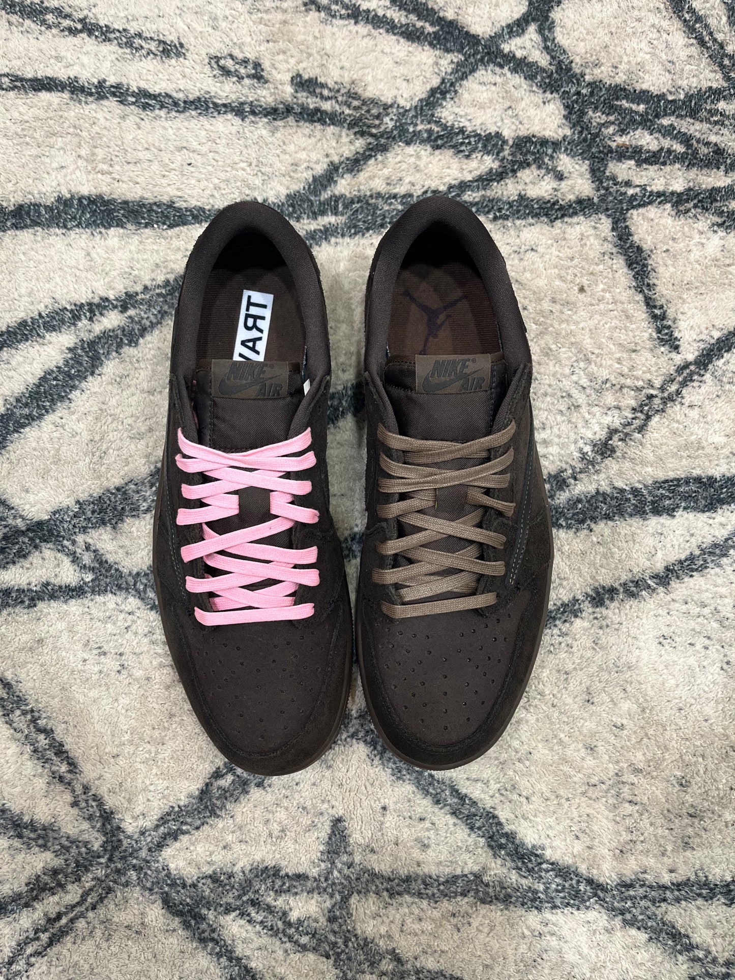 Air Jordan 1 Velvet Brown