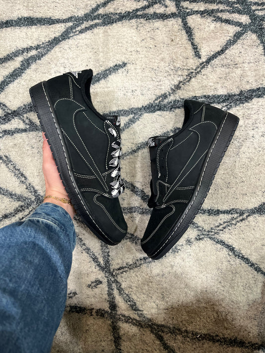 Air Jordan 1 Travis Scott Phantom