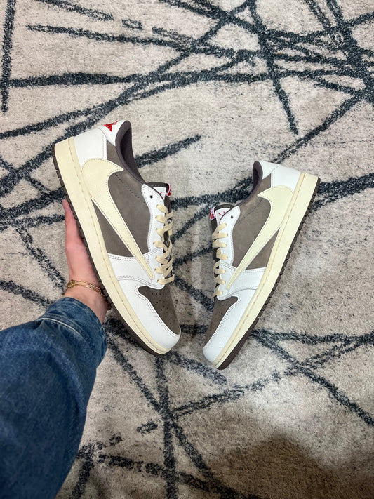 Air Jordan 1 Travis Reverse Mocha