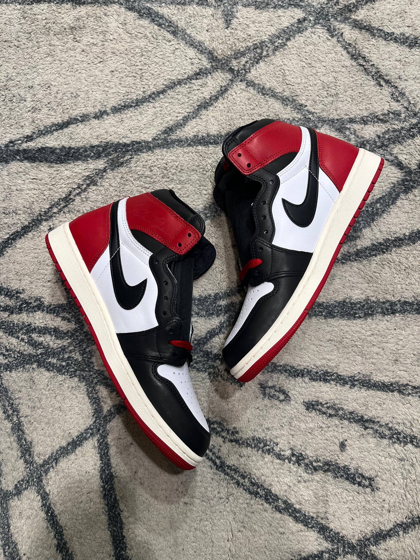 Air Jordan 1 Black Toe Reimagined