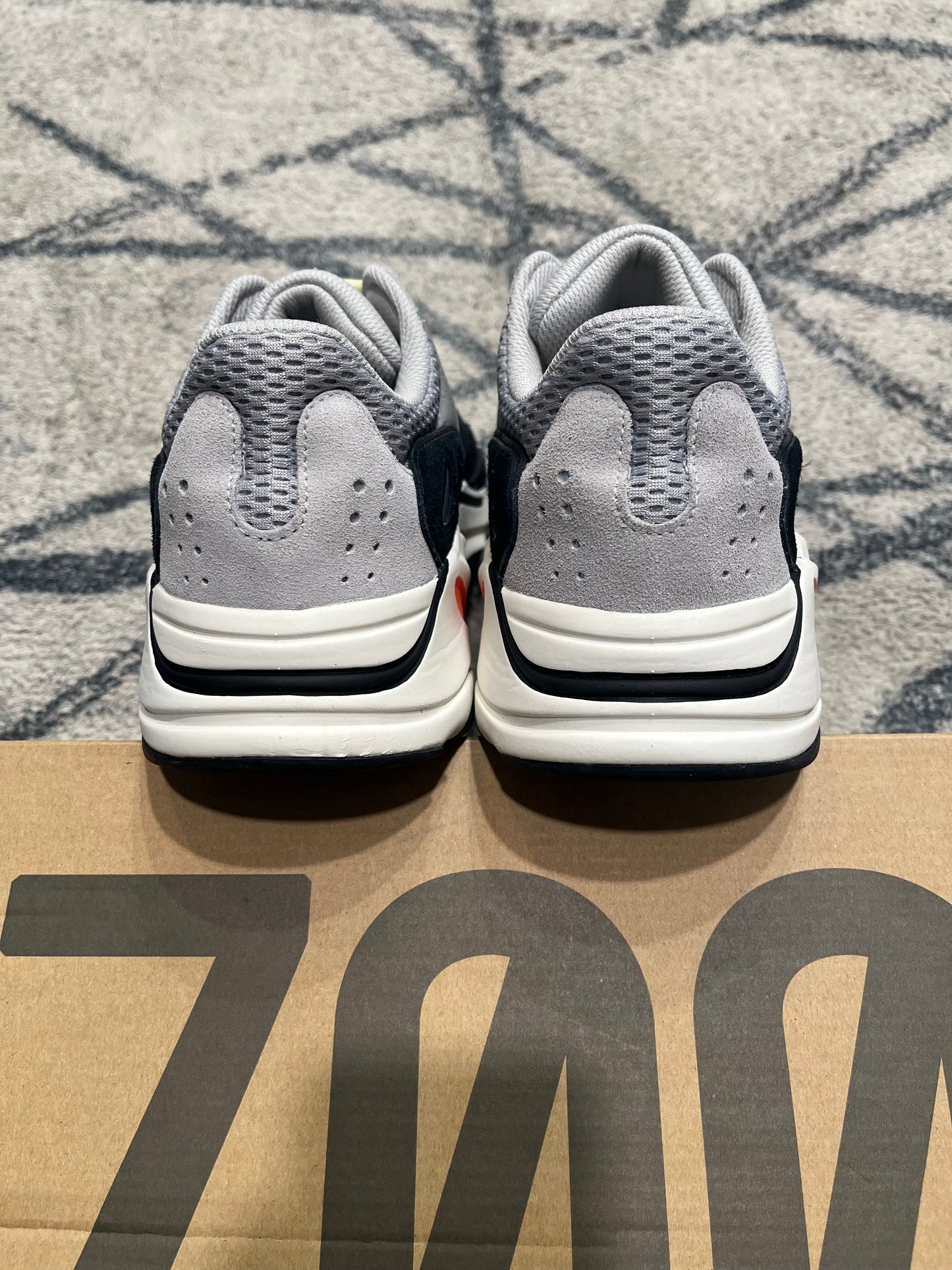 Yeezy 700 Wave Runner