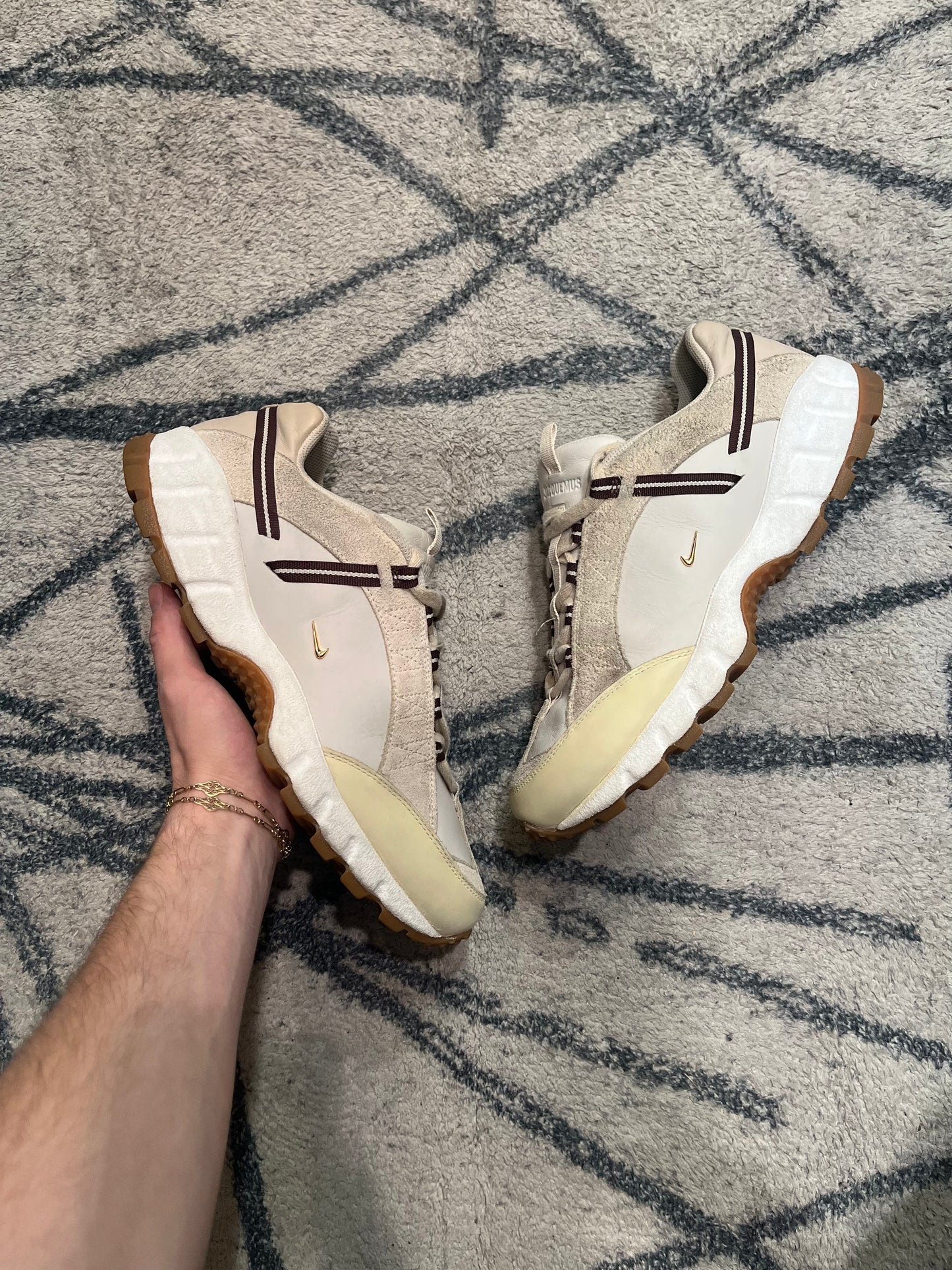Nike Humara Jacquemus Light Bone
