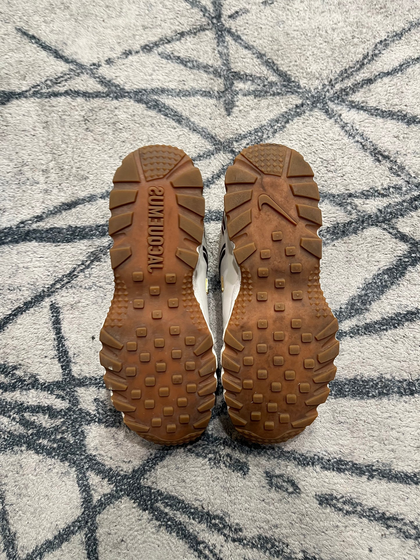 Nike Humara Jacquemus Light Bone