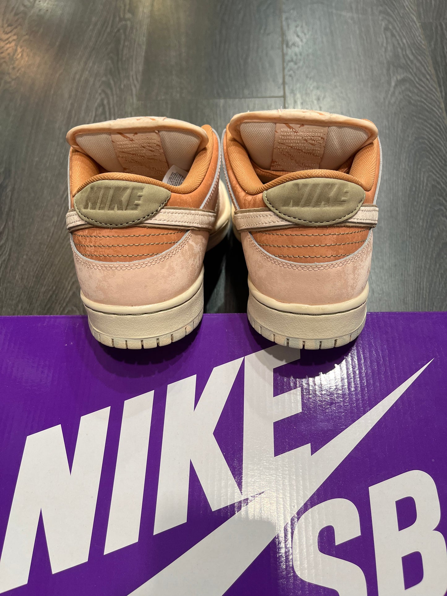 Nike Dunk SB Trocadero Garden