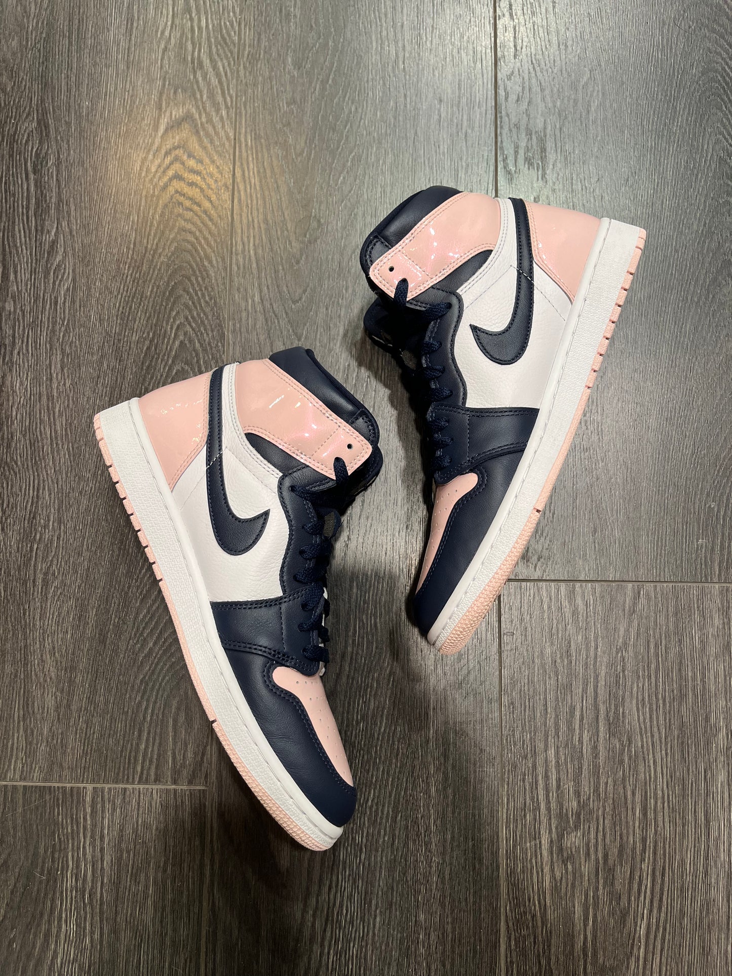 Air Jordan 1 High Bubble Gum