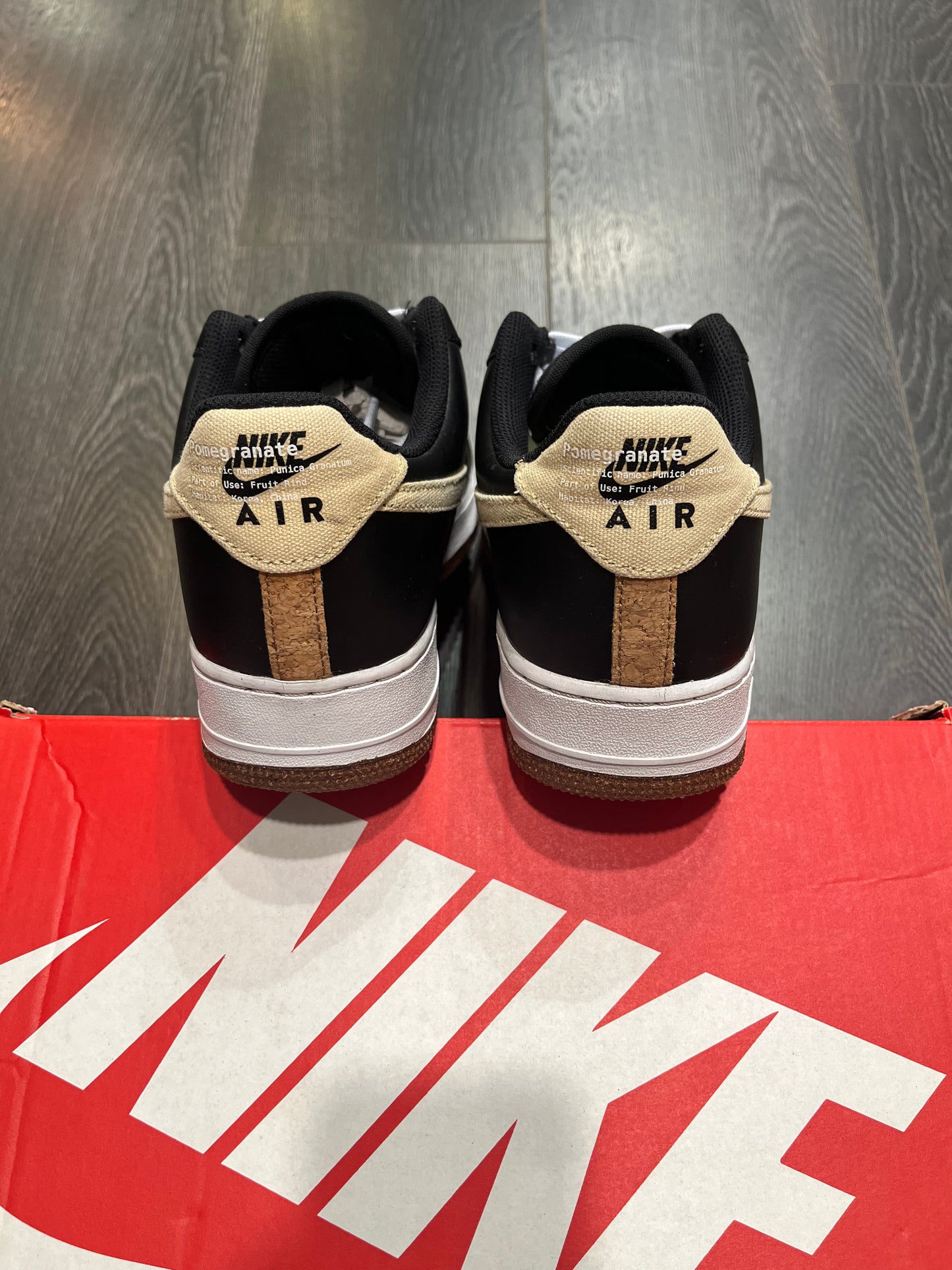 Nike Air Force 1 Low LV8 Grenade
