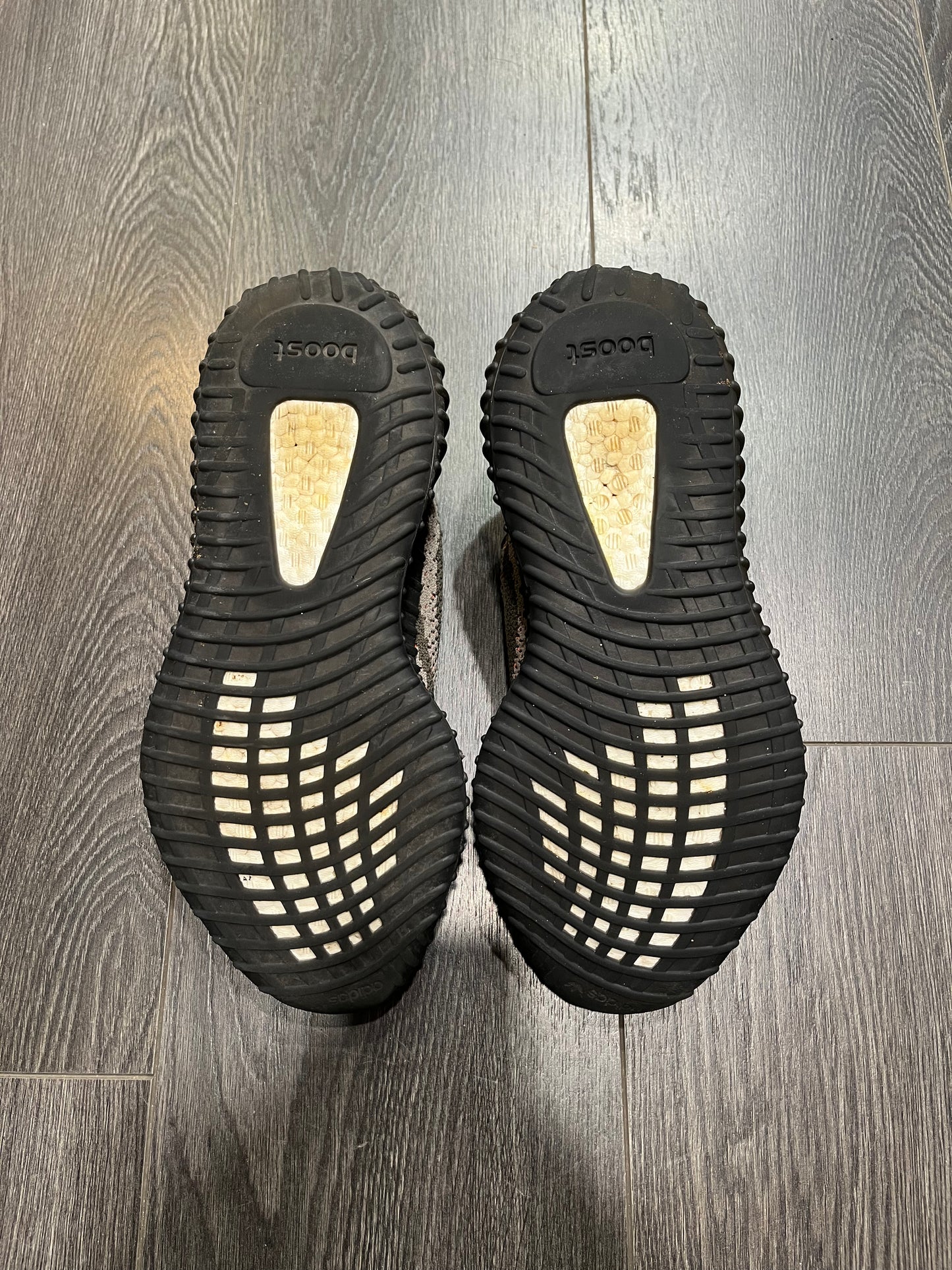 Yeezy 350 Beluga