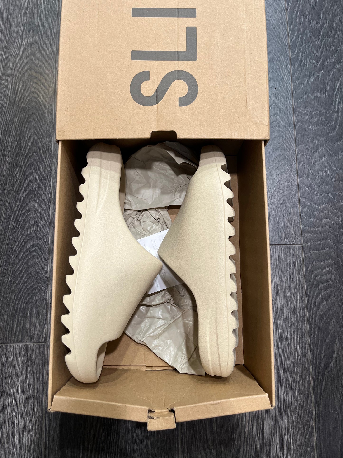 Yeezy Slide Bone