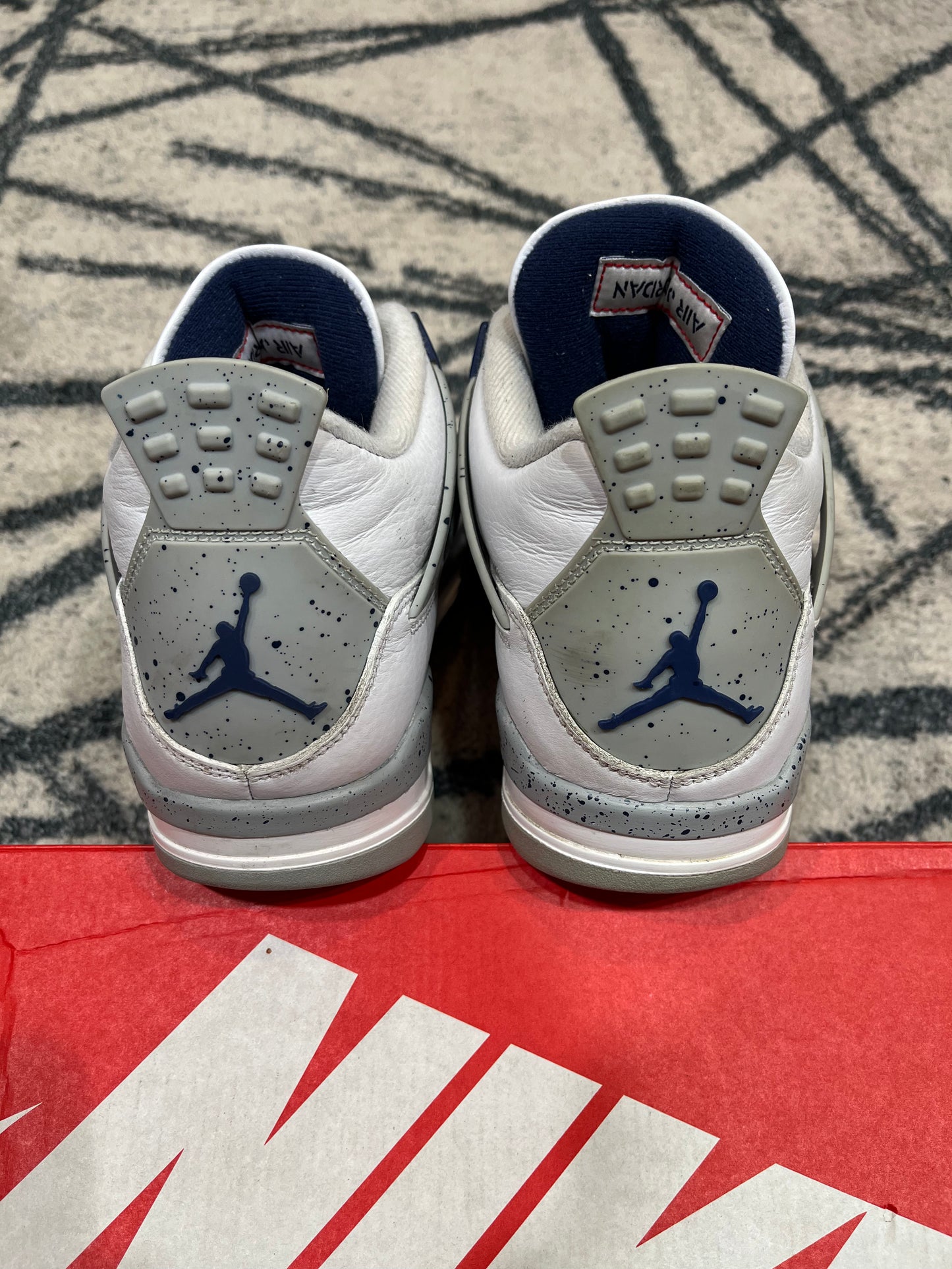 Air Jordan 4 Midnight Navy