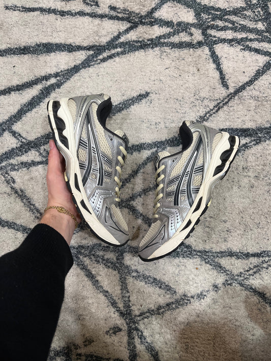 Asics Gel Kayano 14 Grey