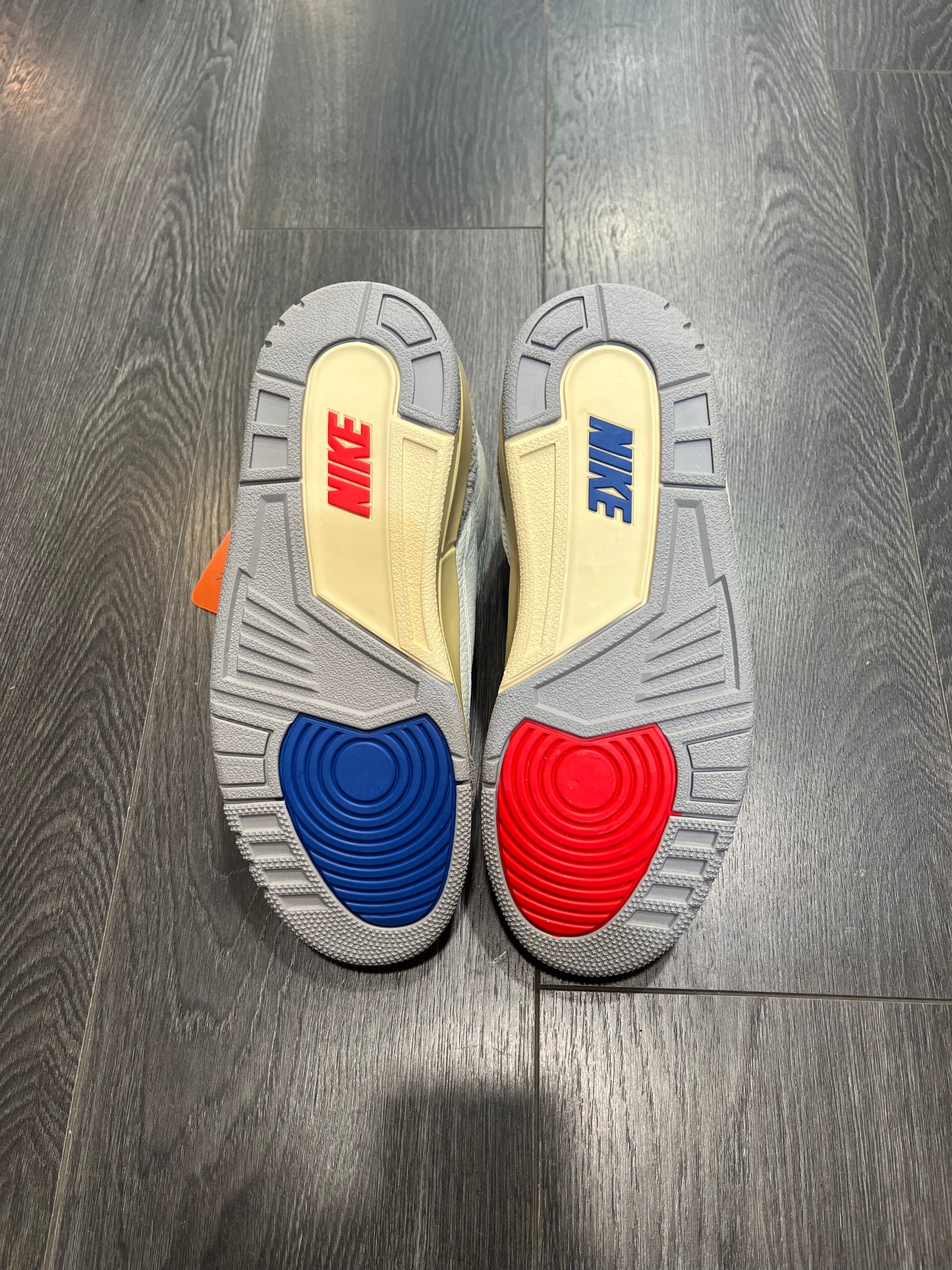 Air Jordan 3 Seoul