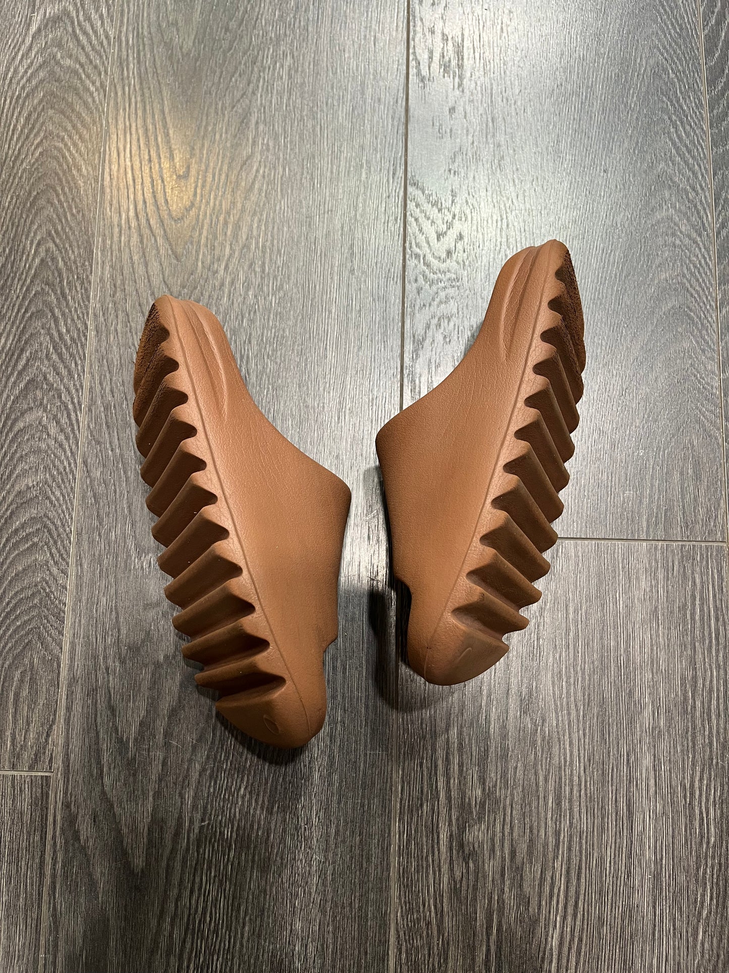 Yeezy Slide Flax