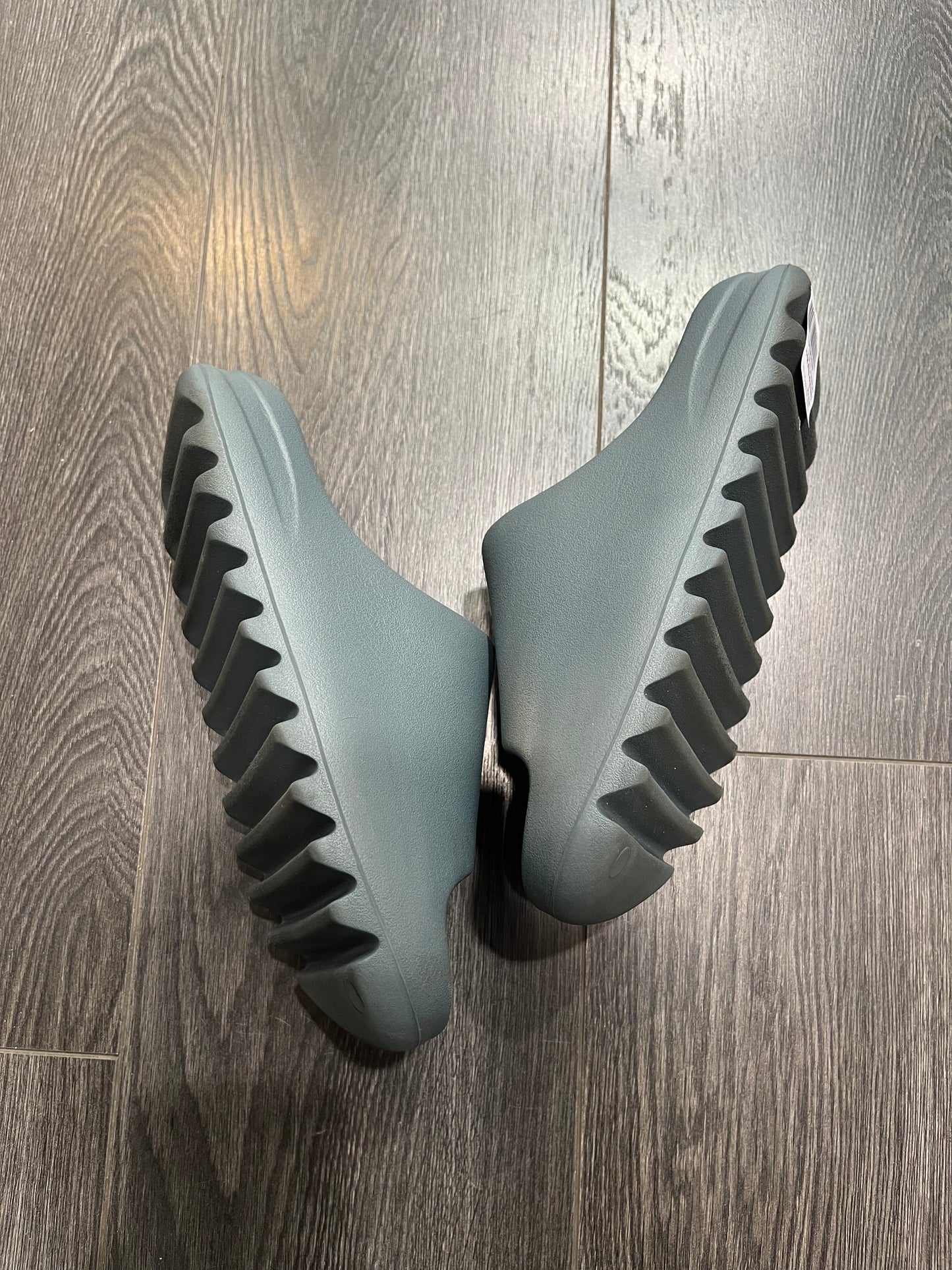 Yeezy Slide Steal Marin